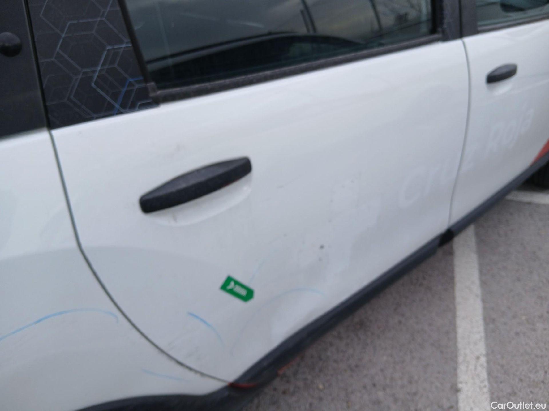  Dacia  Lodgy DACIA  / 2012 / 5P / monovolumen compacto SL Aniversario Blue dCi 85kW(115CV) 7Pl(SP) #59