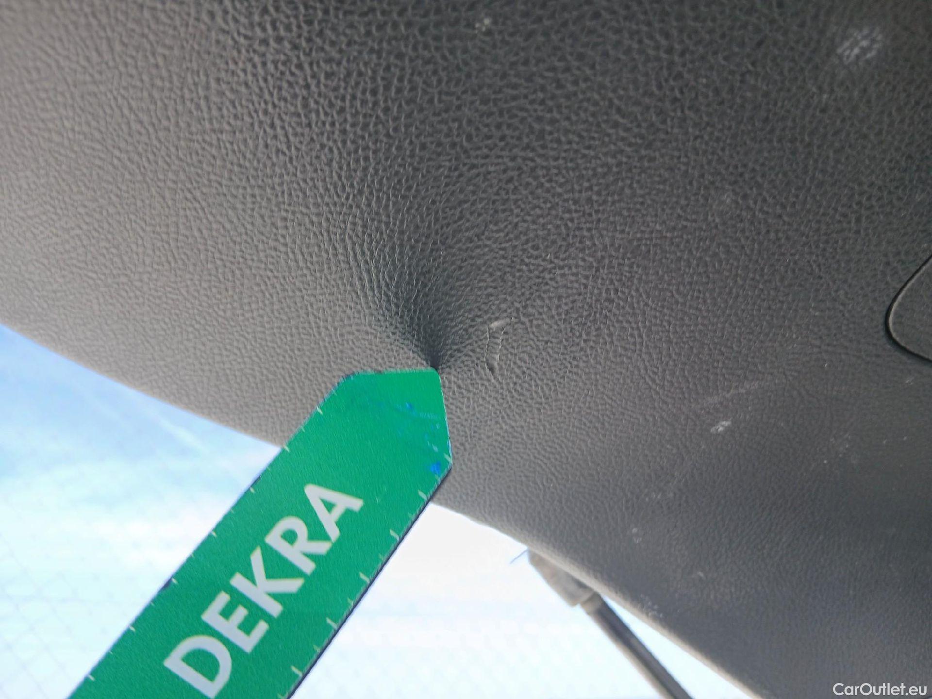  Ford  Mondeo FORD  / 2014 / 5P / familiar 2.0 TDCi 110kW Trend SportBreak #32