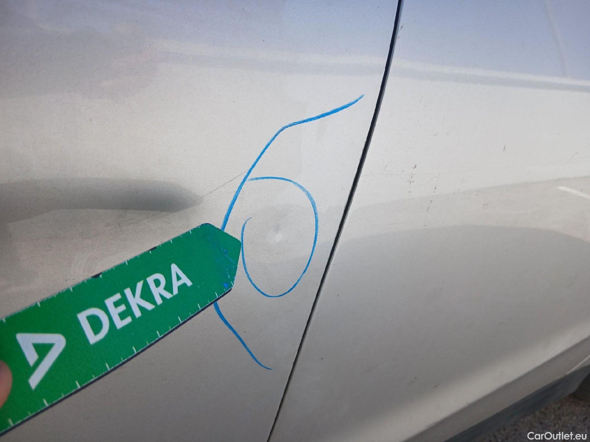  Ford  Mondeo FORD  / 2014 / 5P / familiar 2.0 TDCi 110kW Trend SportBreak #15