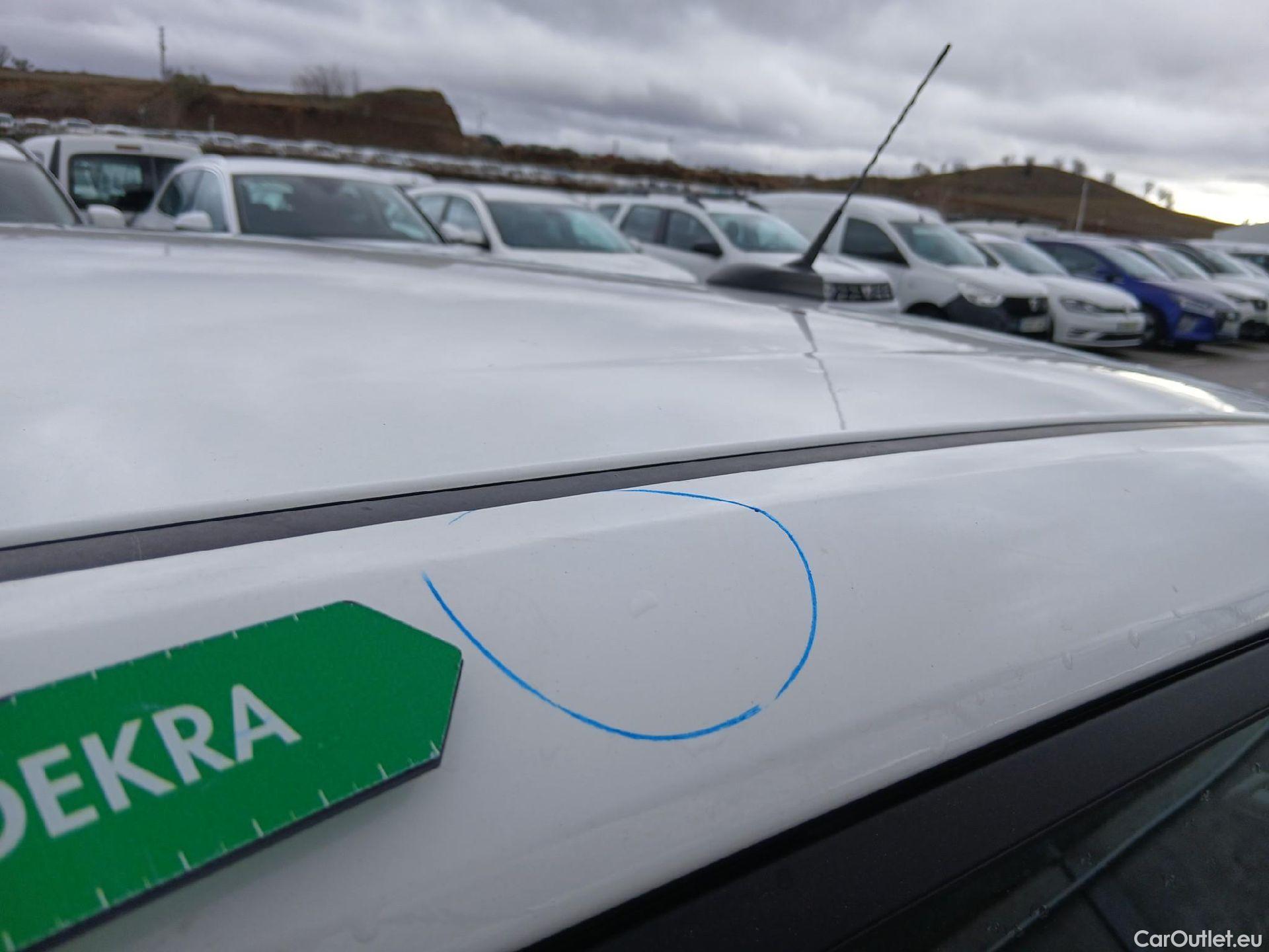  Hyundai  i20 HYUNDAI  / 2020 / 5P / berlina con portón 1.0 TGDI 74kW (100CV) 48V Essence #44