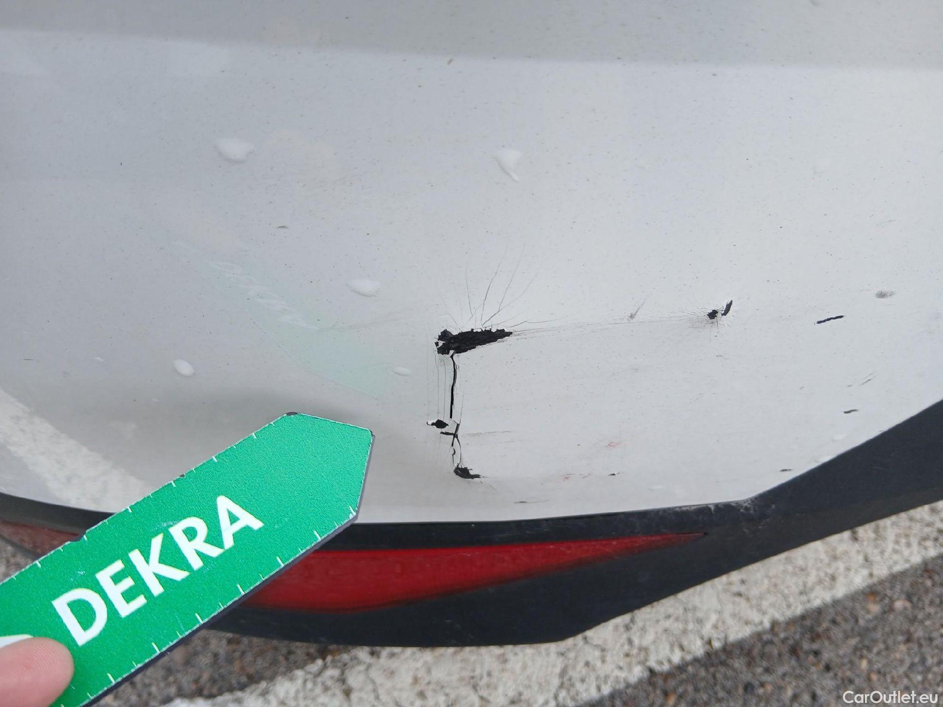  Hyundai  i20 HYUNDAI  / 2020 / 5P / berlina con portón 1.0 TGDI 74kW (100CV) 48V Essence #20