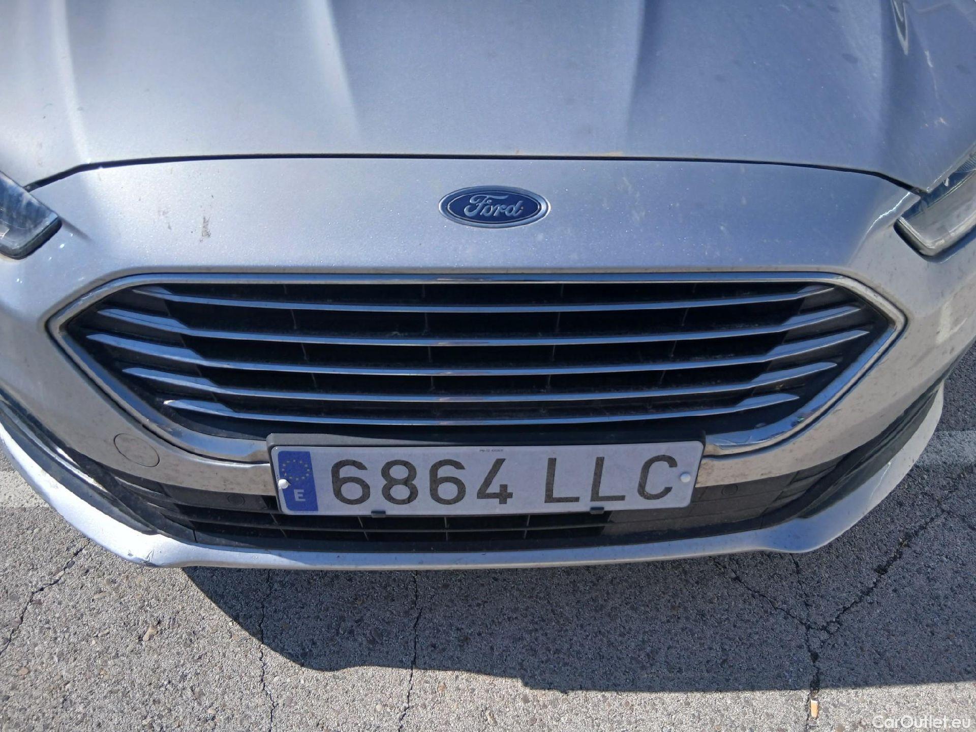  Ford  Mondeo FORD  / 2014 / 5P / familiar 2.0 TDCi 110kW Trend SportBreak #9