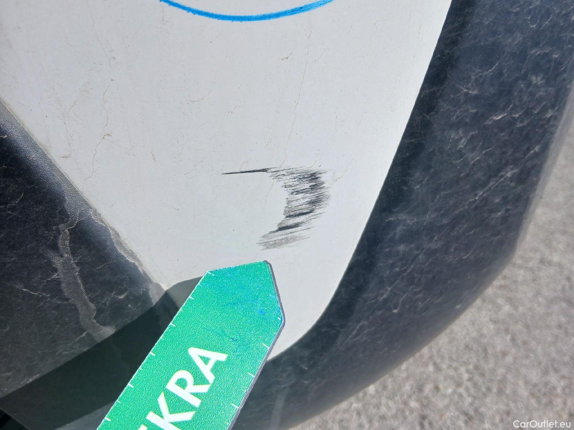  Citroen  C3 CITROEN  / 2020 / 5P / berlina con portón BlueHDi 75KW (100CV) S&S Live Pack #18