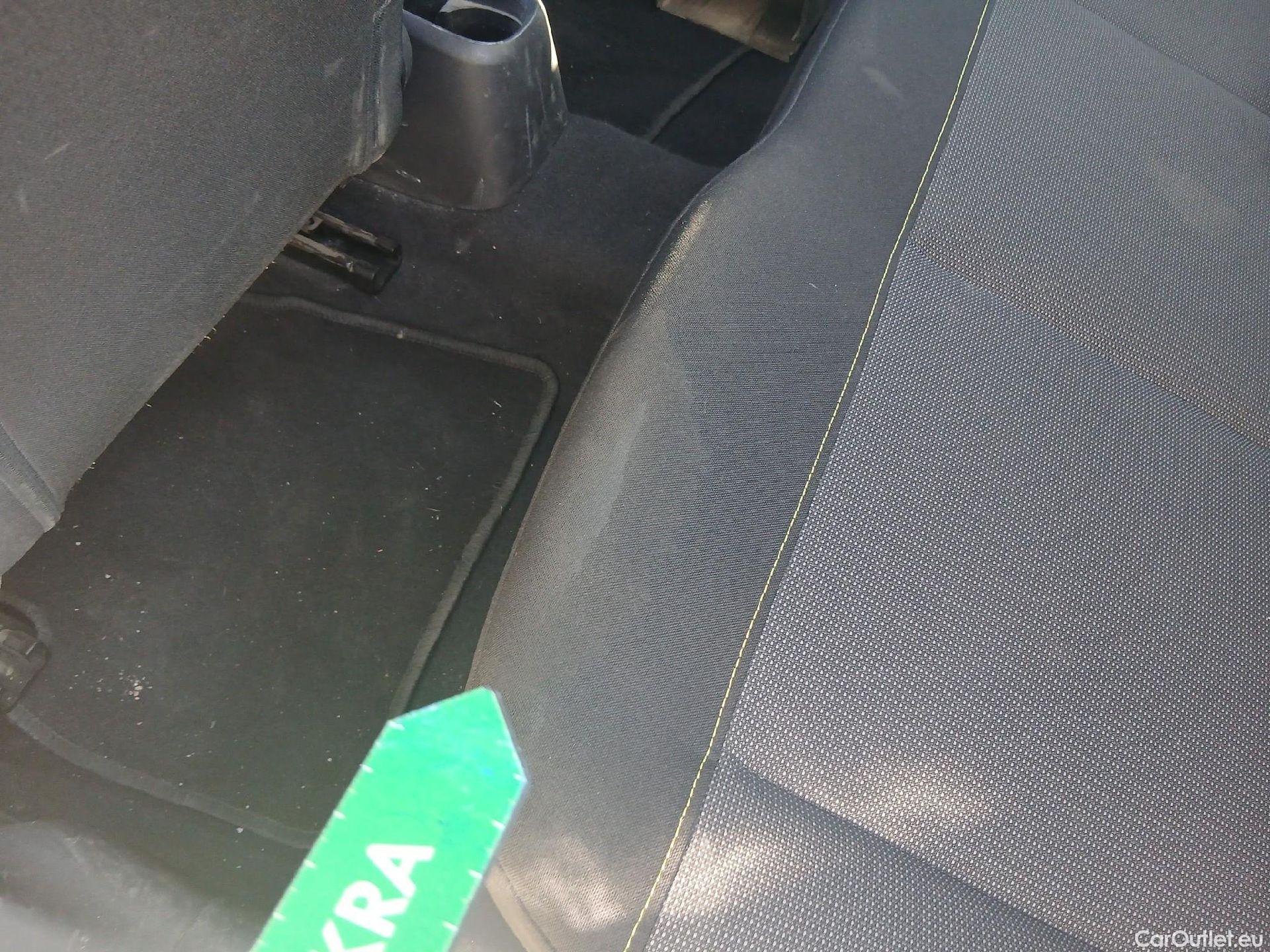  Citroen  C3 CITROEN  / 2020 / 5P / berlina con portón BlueHDi 75KW (100CV) S&S Live Pack #13