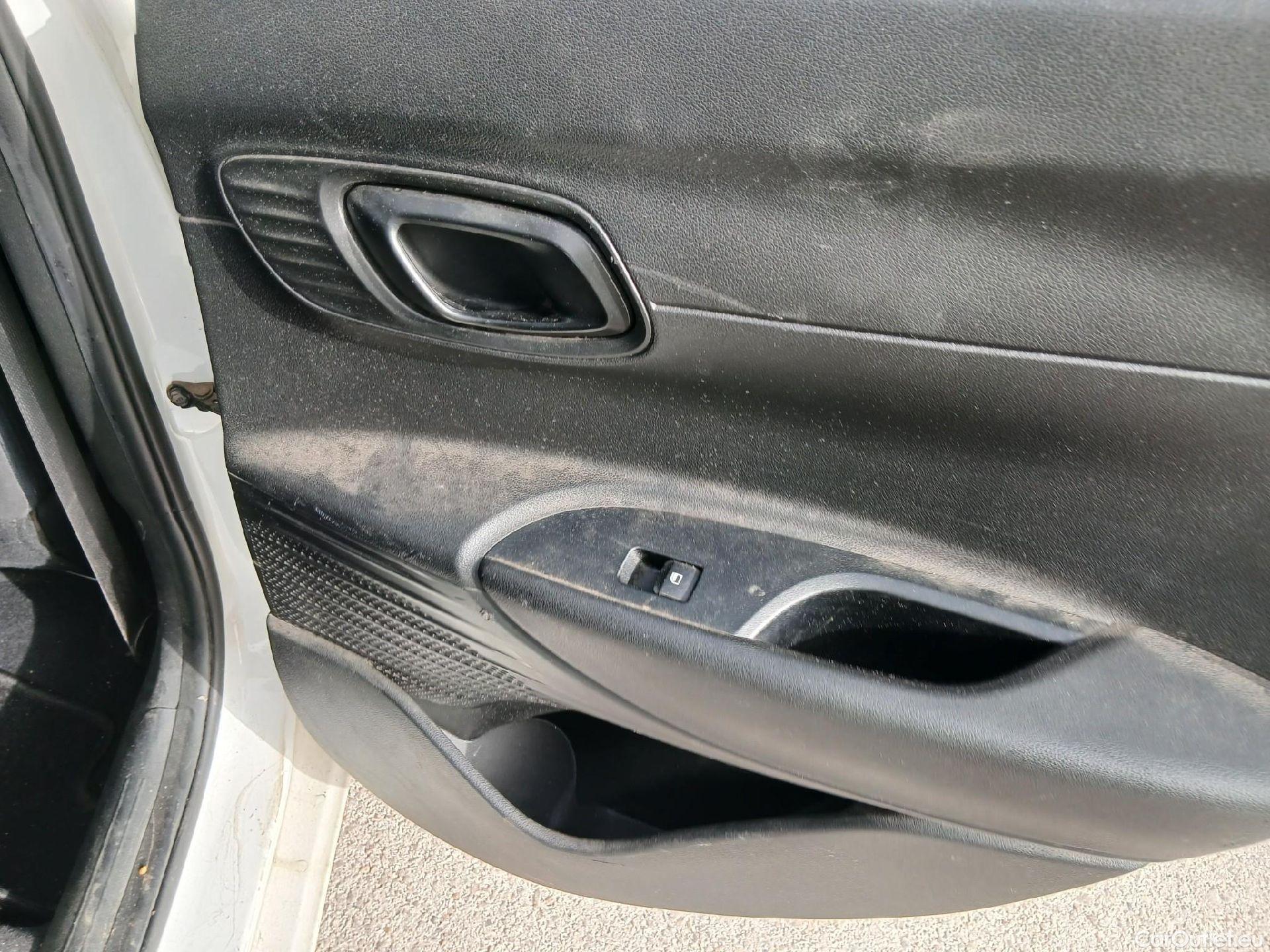  Hyundai  i20 HYUNDAI  / 2020 / 5P / berlina con portón 1.0 TGDI 74kW (100CV) 48V Essence #12