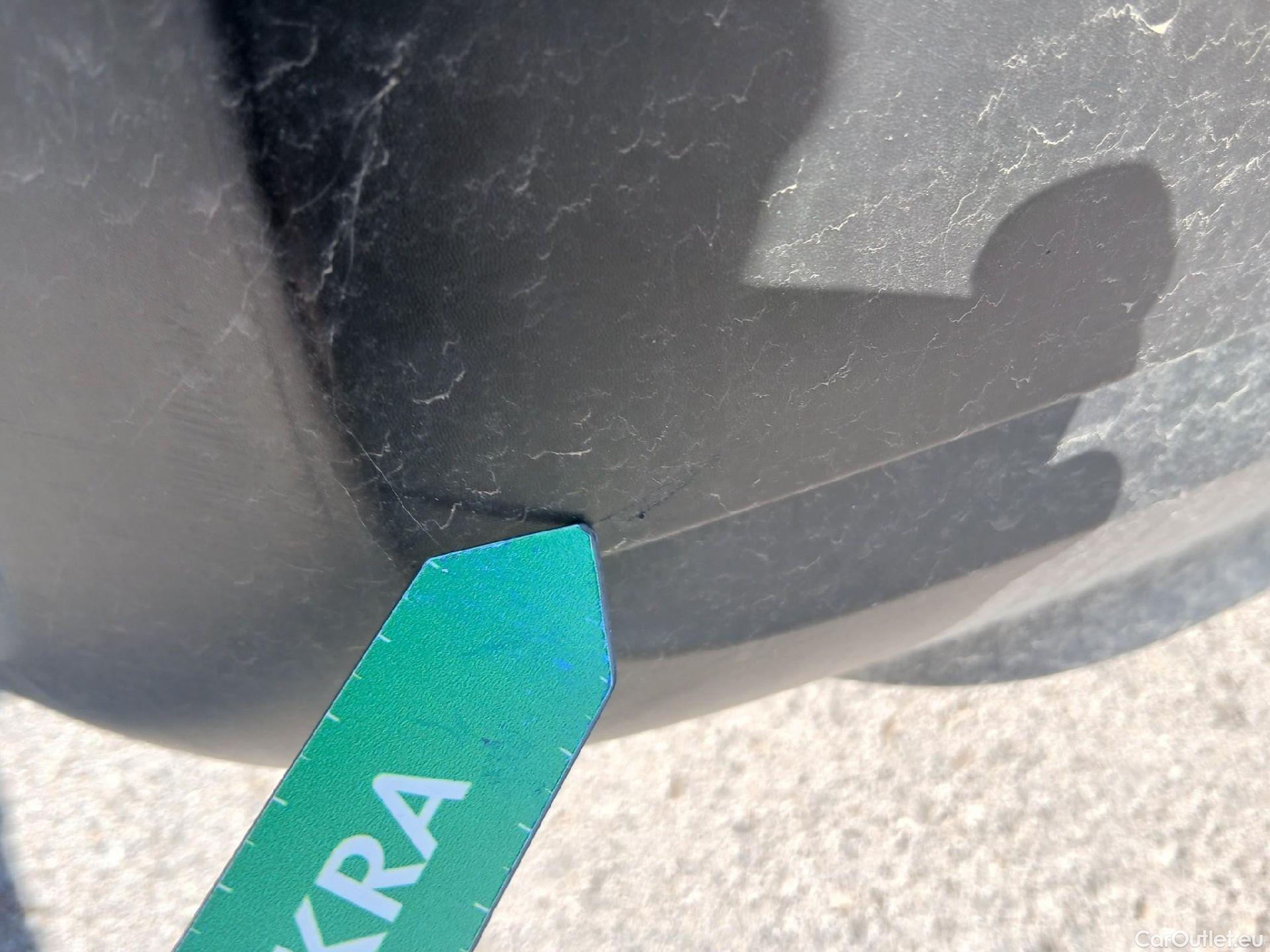  Citroen  C3 CITROEN  / 2020 / 5P / berlina con portón BlueHDi 75KW (100CV) S&S Live Pack #20