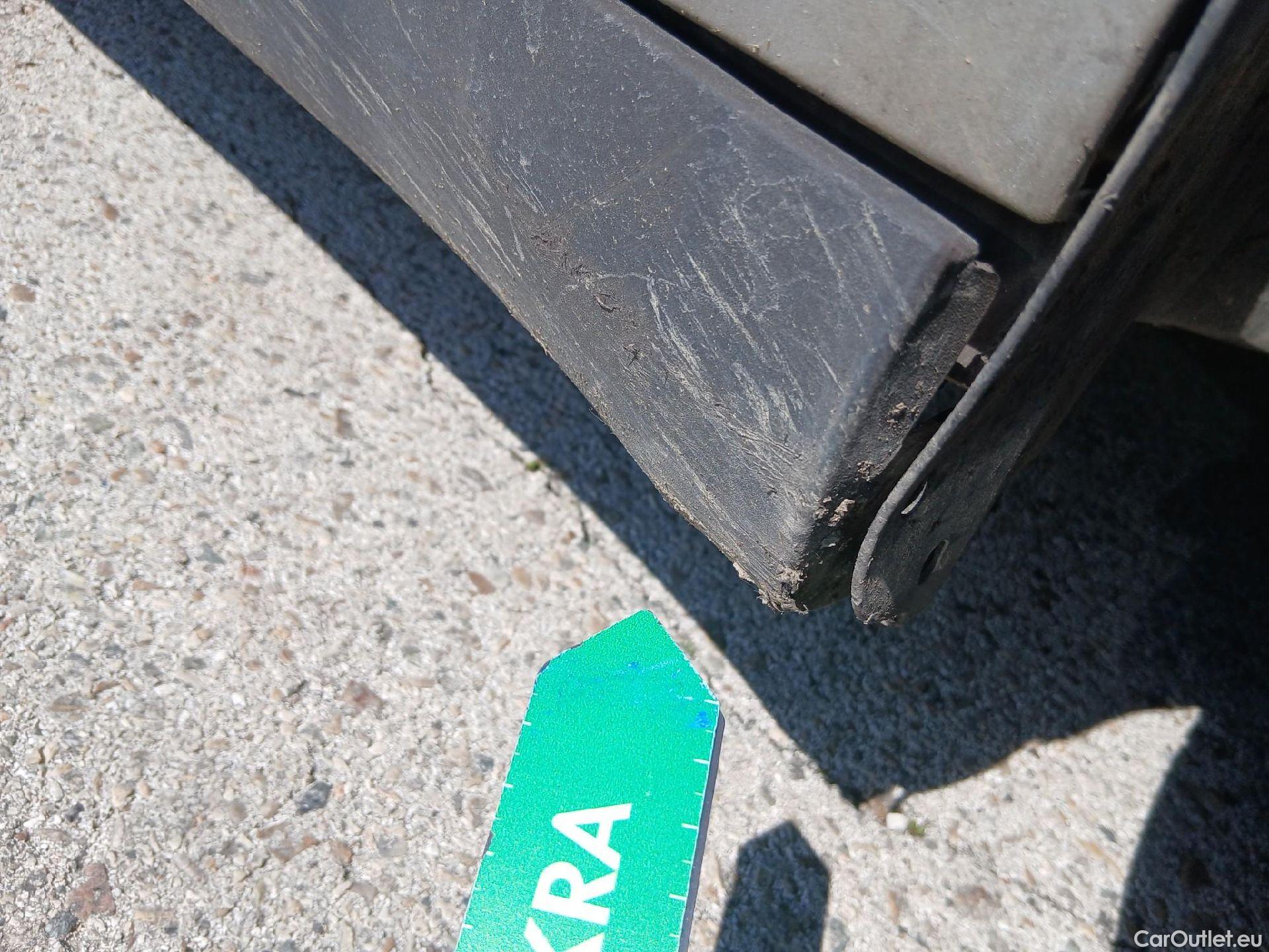  Ford  Mondeo FORD  / 2014 / 5P / familiar 2.0 TDCi 110kW Trend SportBreak #47