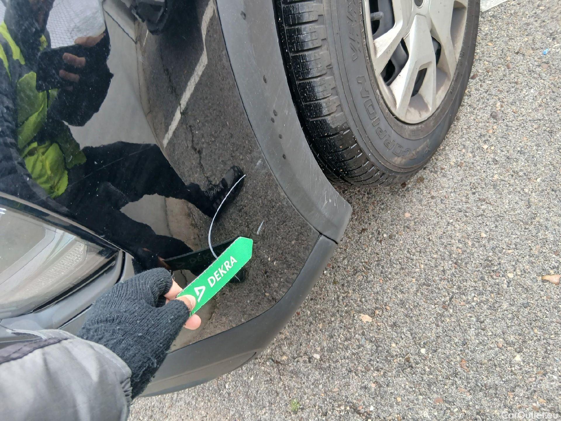  Citroen  C4 CITROEN  / 2020 / 5P / berlina con portón BlueHdi 110 S&S Live Pack #5