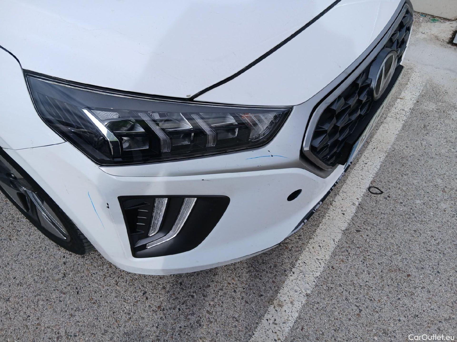  Hyundai   Ioniq HYUNDAI / 2019 / 5P / berlina con portón 1.6 GDI HEV Tecno DCT #2