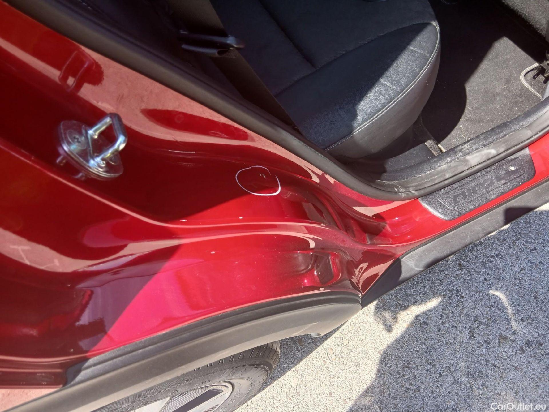  KIA  Niro KIA  / 2019 / 5P / crossover 1.6 GDi HEV 104kW (141CV) Drive #23