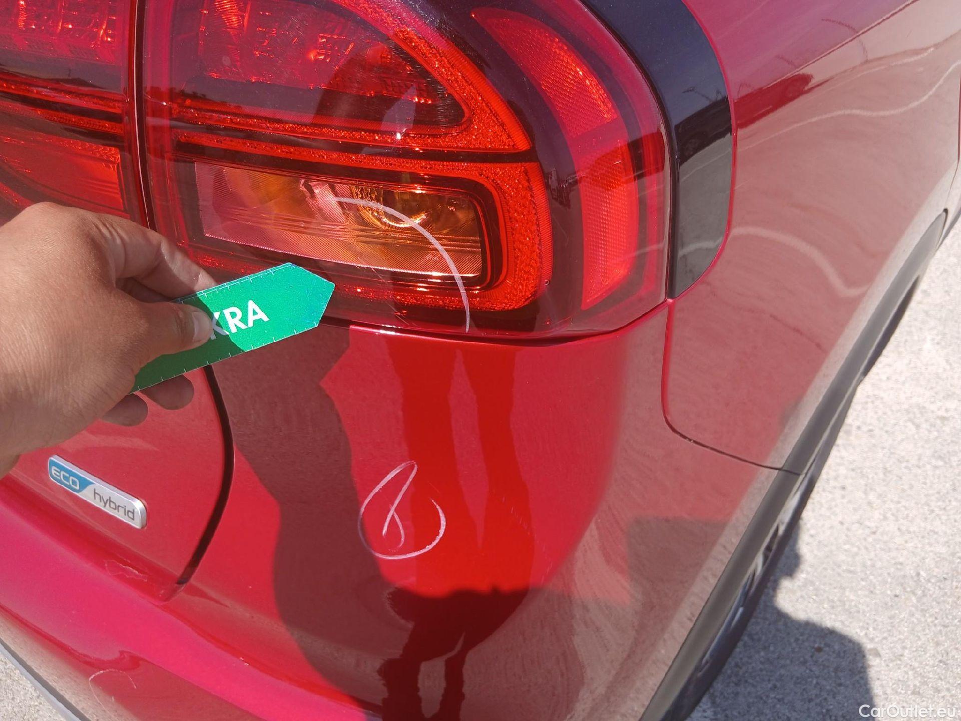  KIA  Niro KIA  / 2019 / 5P / crossover 1.6 GDi HEV 104kW (141CV) Drive #15