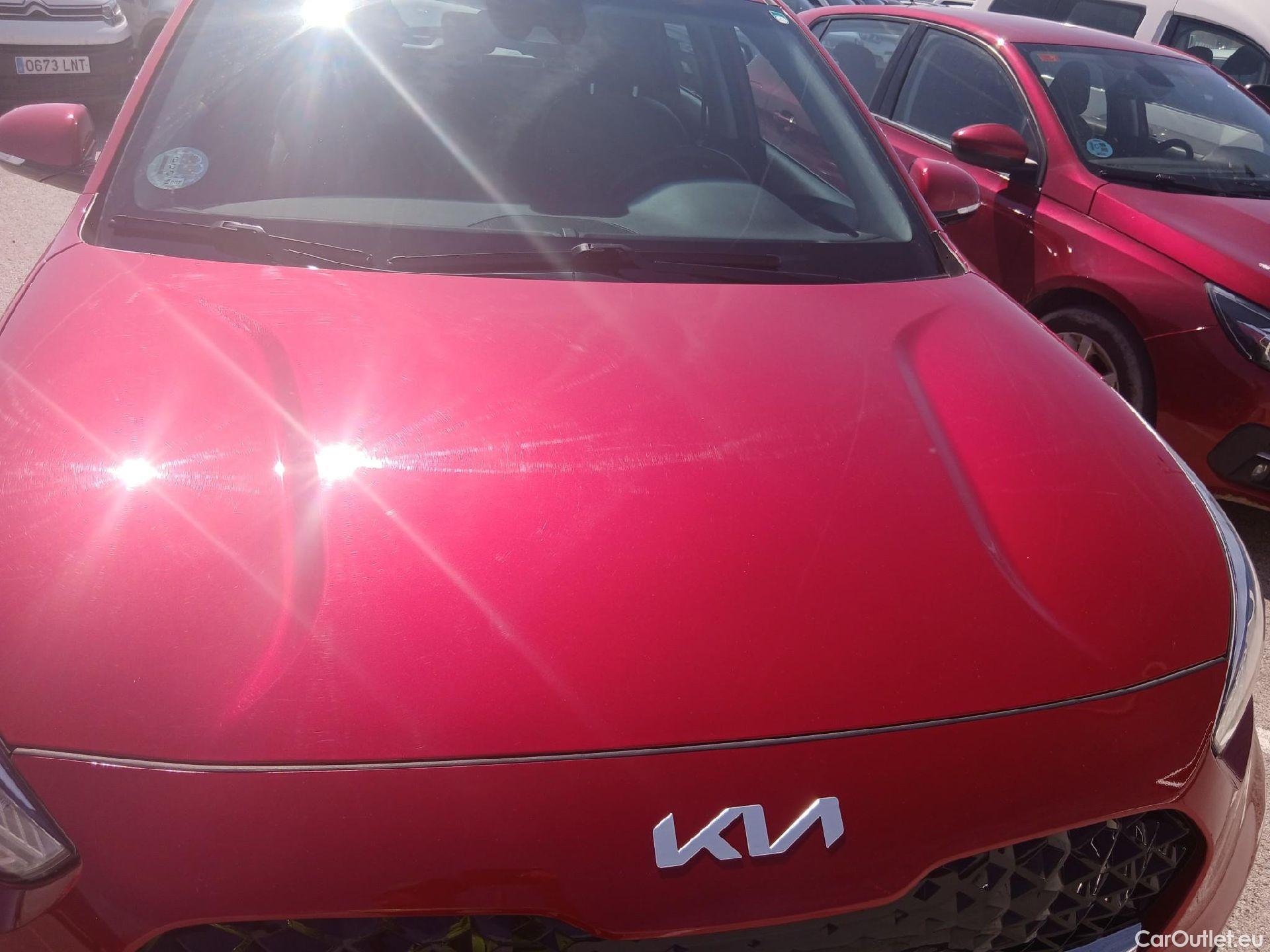  KIA  Niro KIA  / 2019 / 5P / crossover 1.6 GDi HEV 104kW (141CV) Drive #7