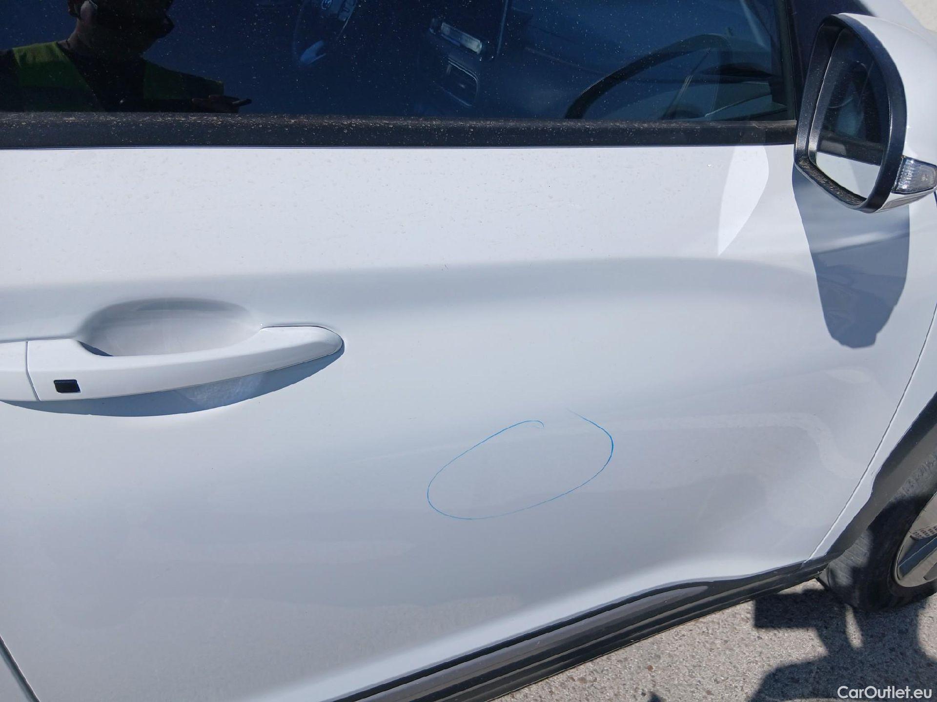  Hyundai  Konna HYUNDAI Kona / 2017 / 5P / todoterreno 150kW EV Klass 484km #8