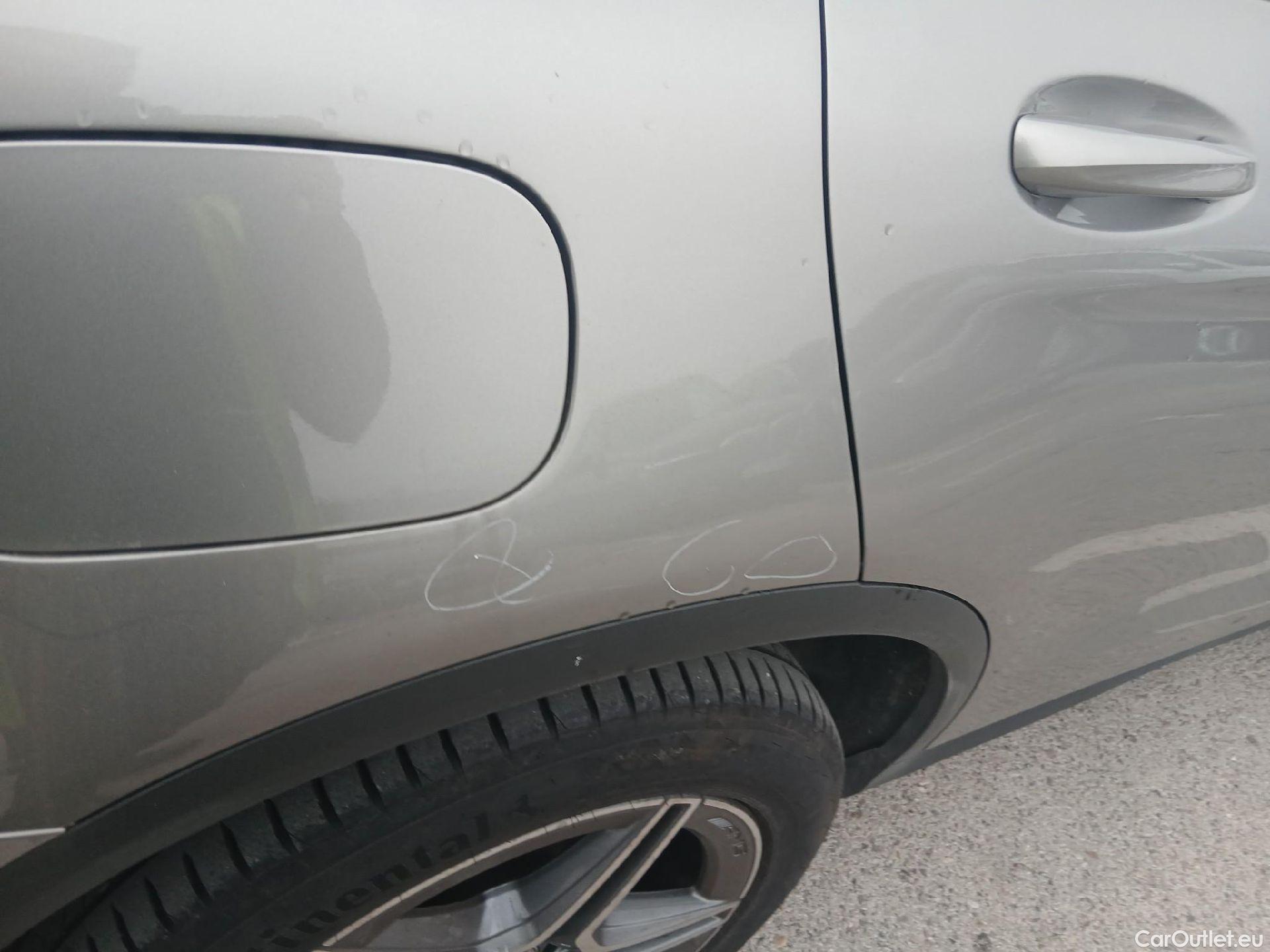  Mercedes  G-Klasee MERCEDES-BENZ Clase GLC / 2019 / 5P / todoterreno GLC 300 de 4MATIC #44