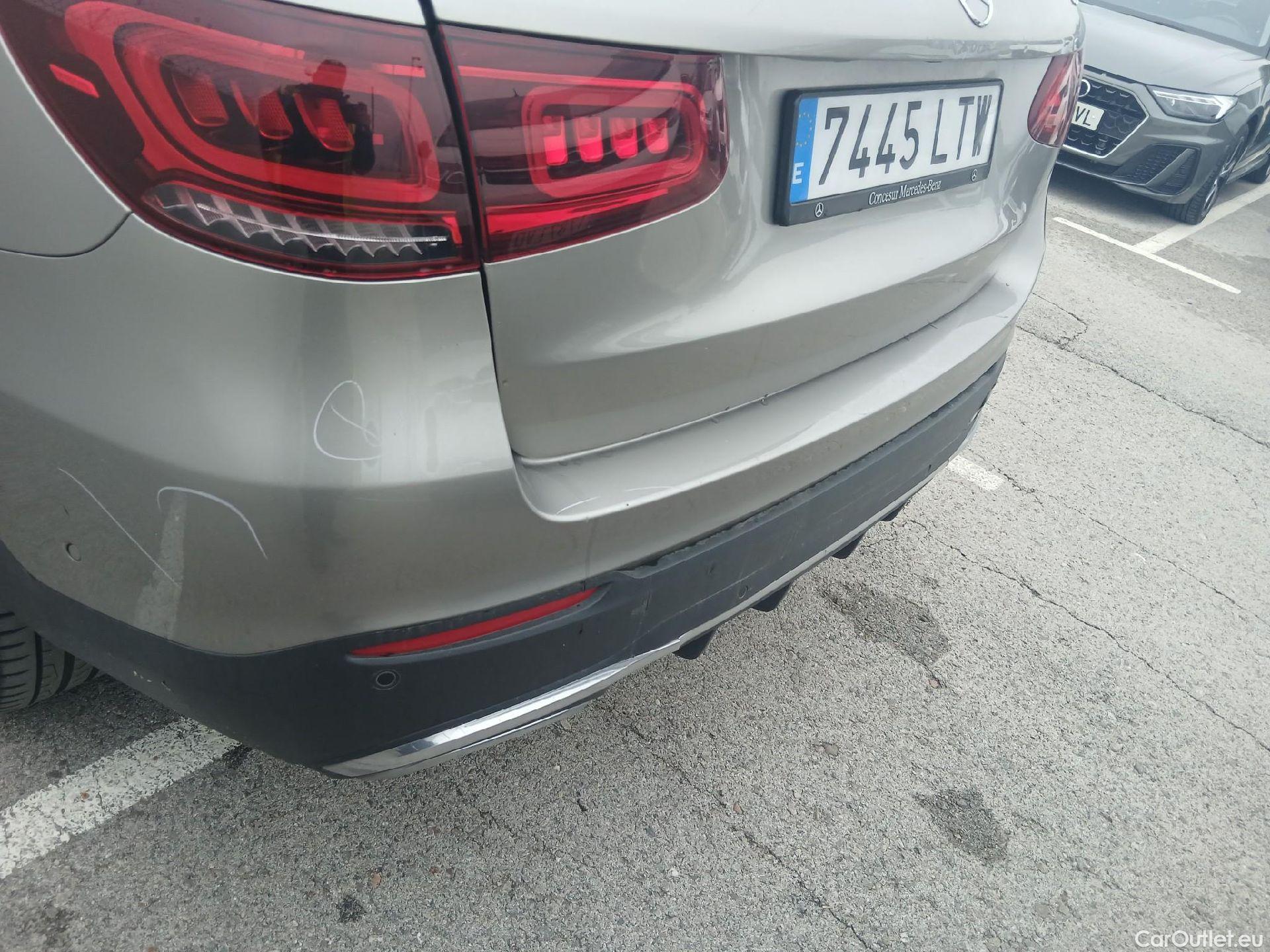  Mercedes  G-Klasee MERCEDES-BENZ Clase GLC / 2019 / 5P / todoterreno GLC 300 de 4MATIC #27