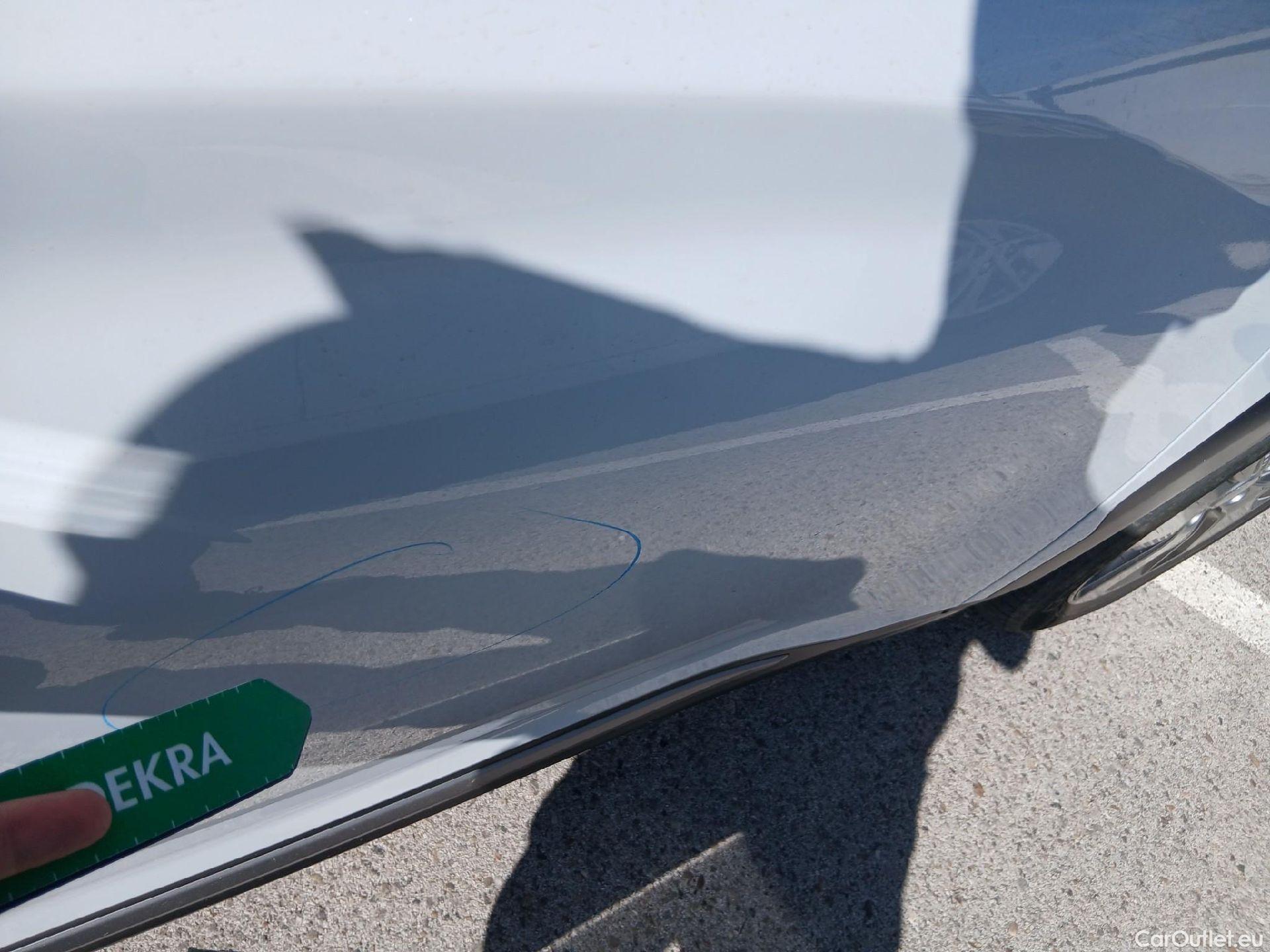  Hyundai  Konna HYUNDAI Kona / 2017 / 5P / todoterreno 150kW EV Klass 484km #9