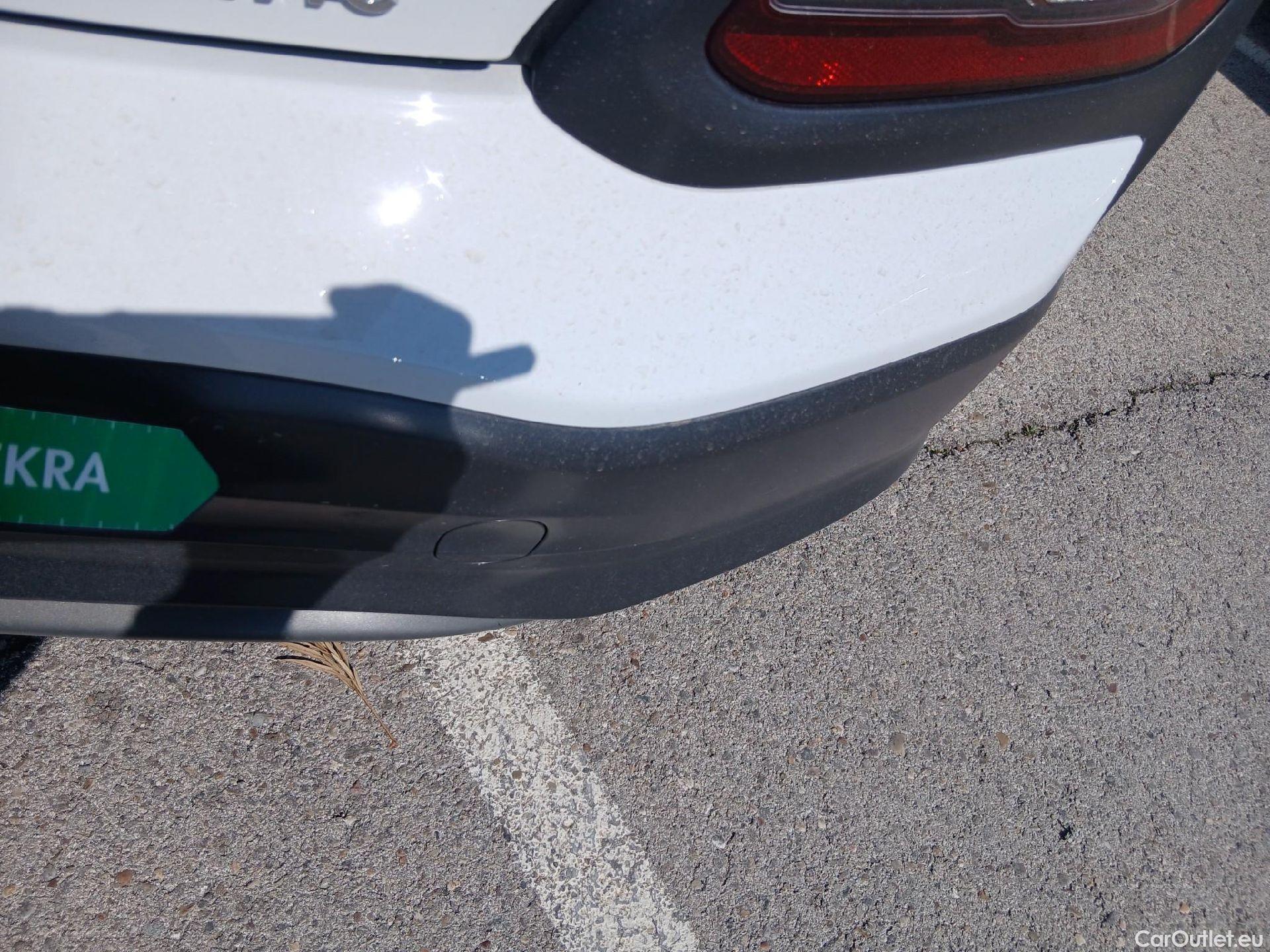  Hyundai  Konna HYUNDAI Kona / 2017 / 5P / todoterreno 150kW EV Klass 484km #7