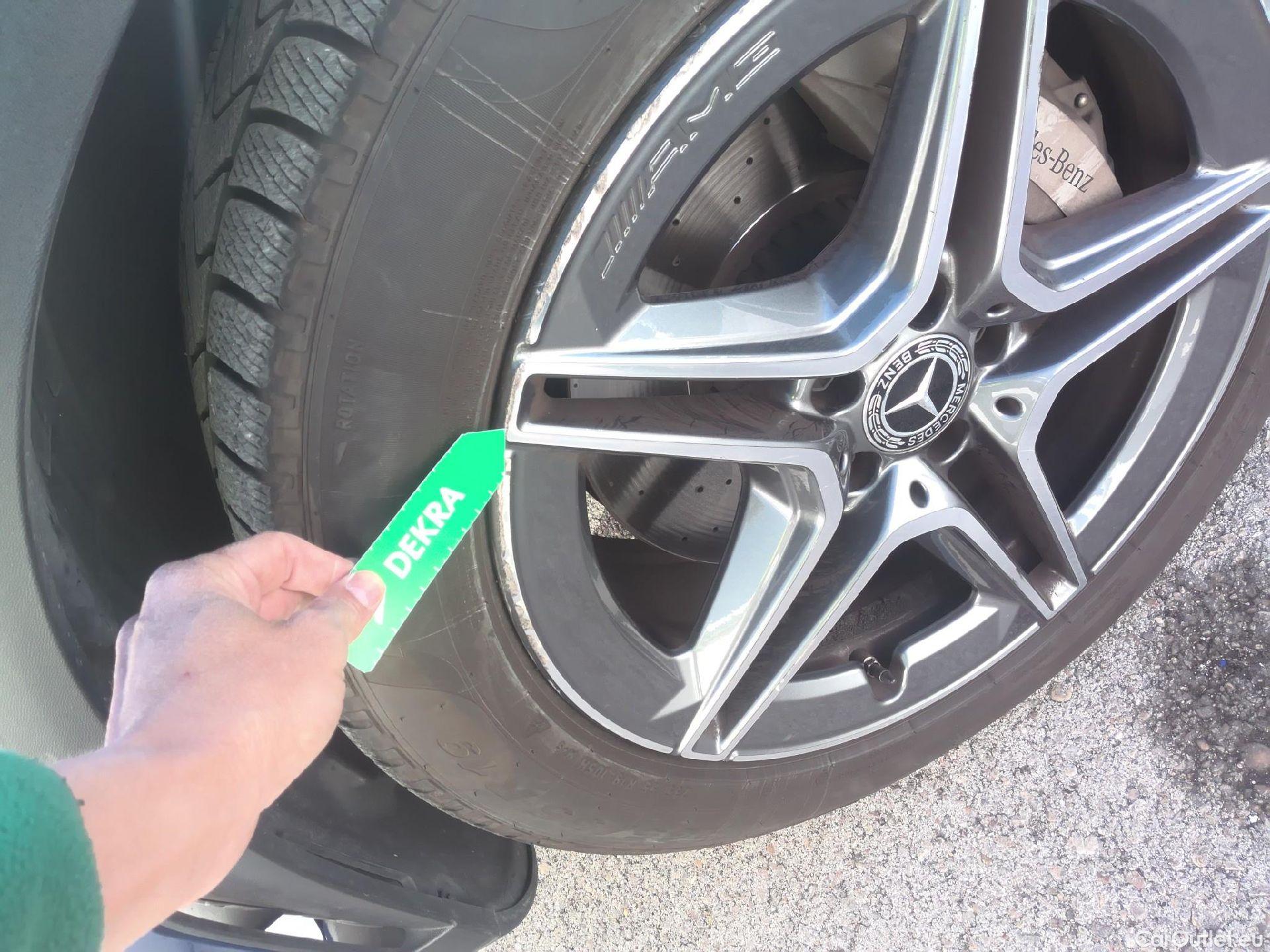  Mercedes  G-Klasee MERCEDES-BENZ Clase GLC / 2019 / 5P / todoterreno GLC 200 d 4MATIC #2