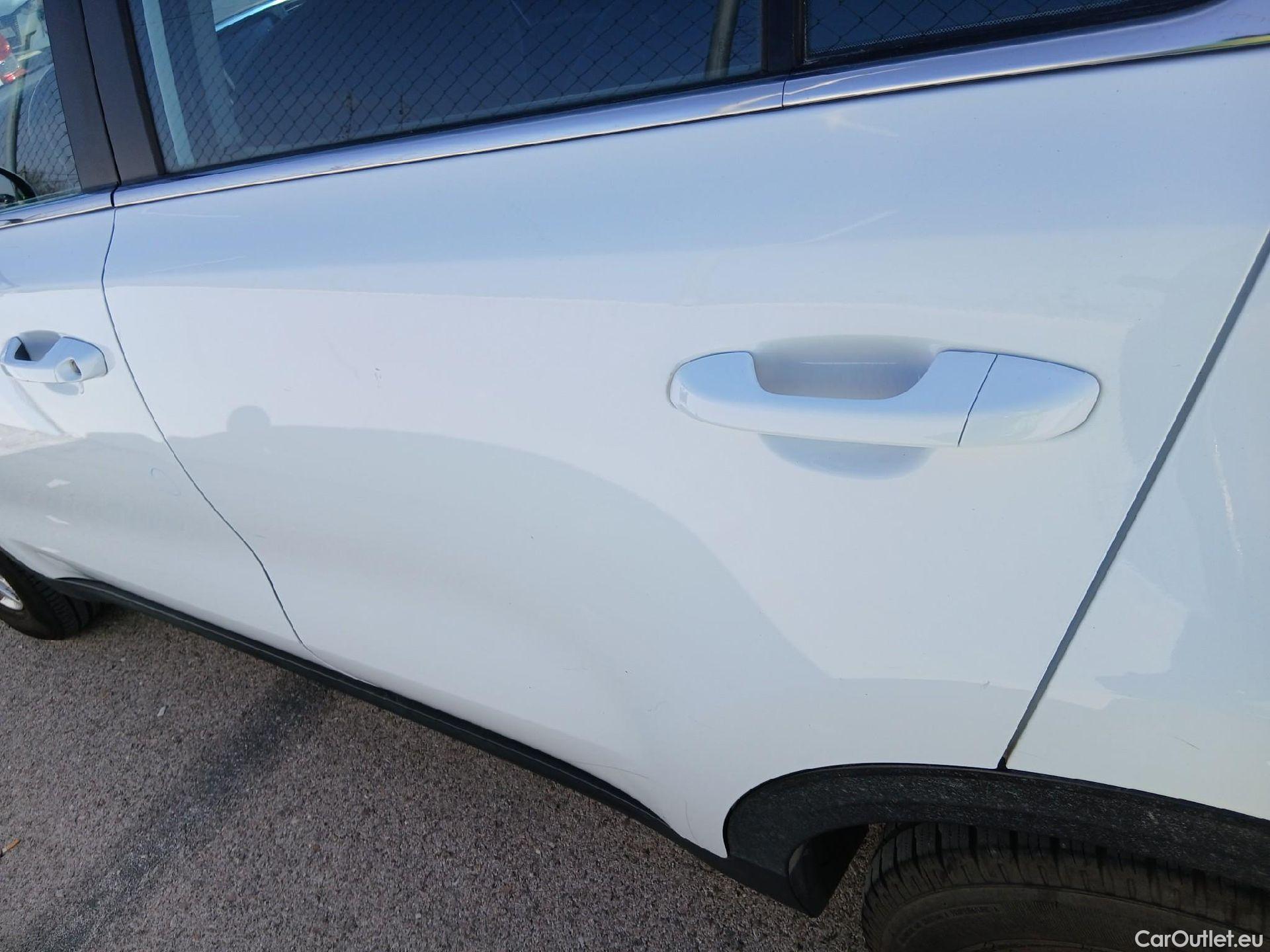  KIA  Sportage KIA  / 2018 / 5P / todoterreno 1.6 MHEV Business 85kW (115CV) 4x2 #12