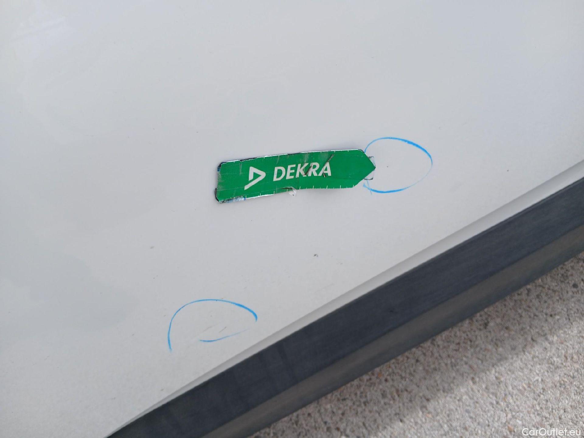  Opel   Grandland X OPEL Grandland / 2021 / 5P / todoterreno 1.5 CDTi Business Edition Auto #15