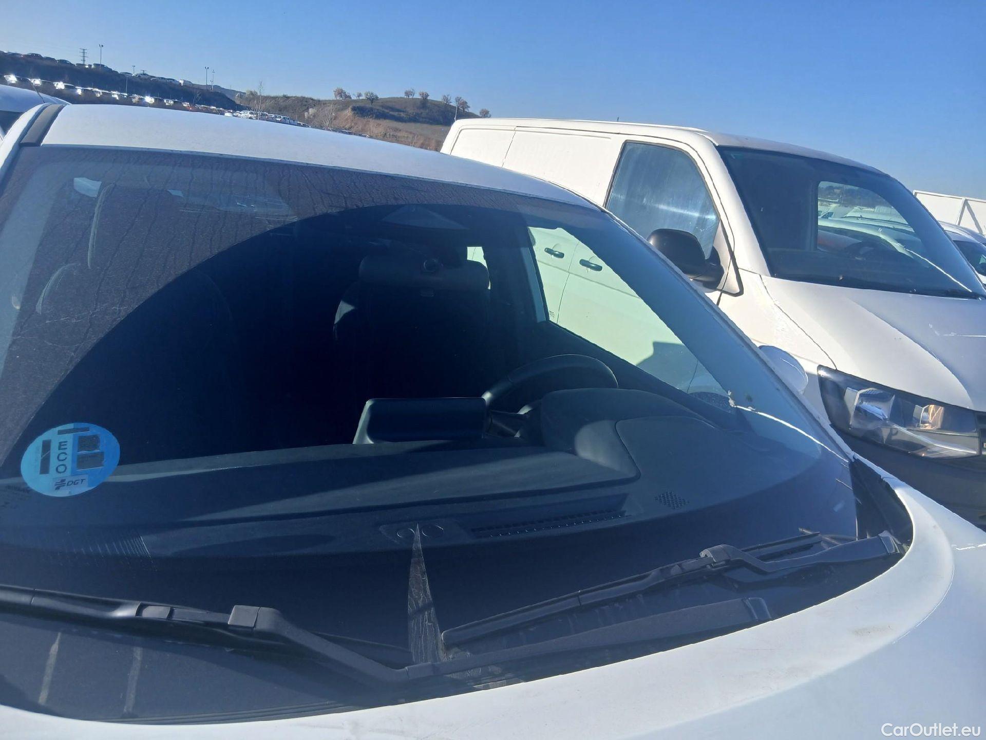  Nissan  Qashqai NISSAN  / 2021 / 5P / todoterreno DIG-T 103kW (140CV) mHEV 4x2 Acenta #11