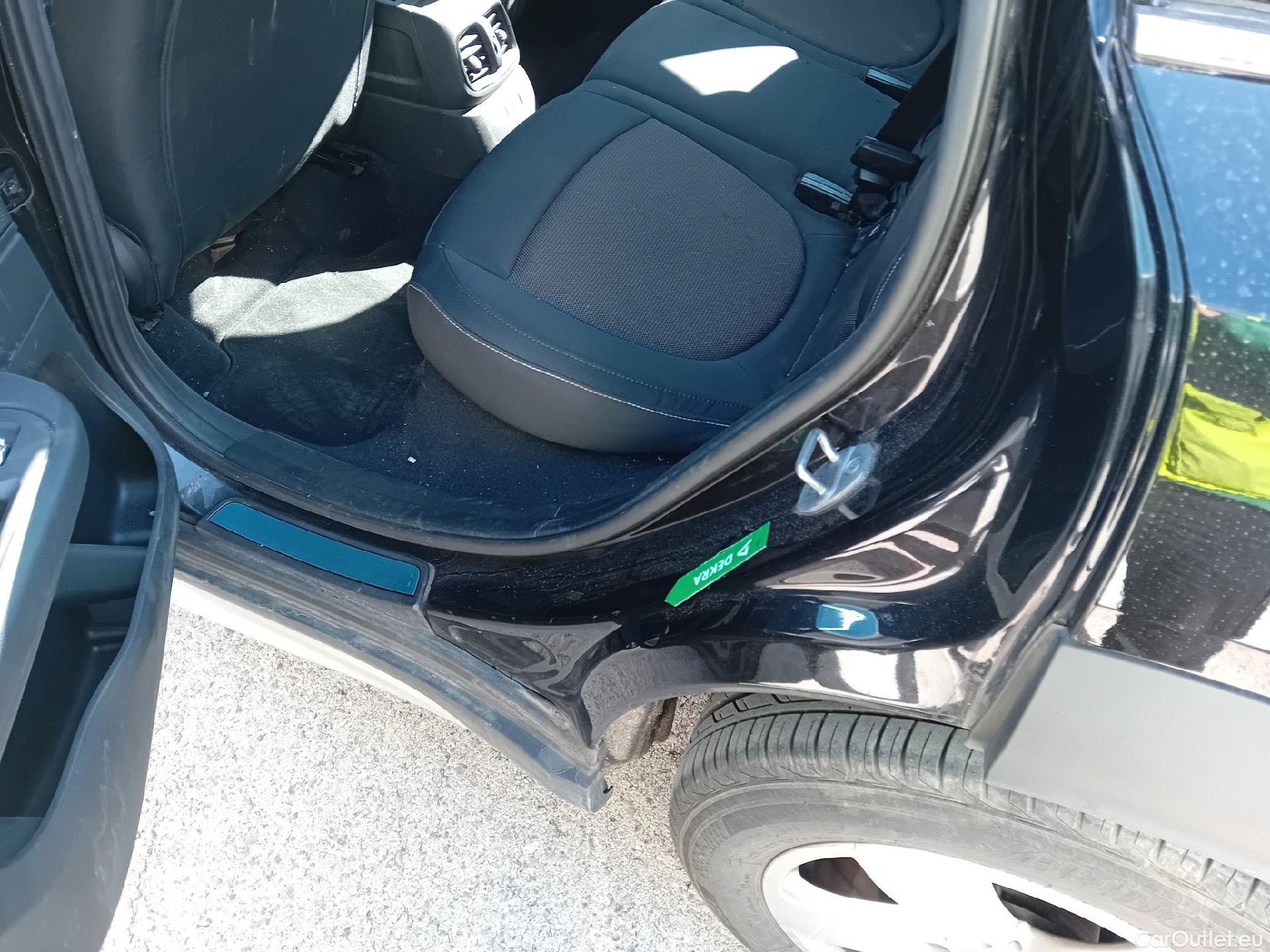  Mini  Countryman MINI  / 2016 / 5P / berlina con portón One #2