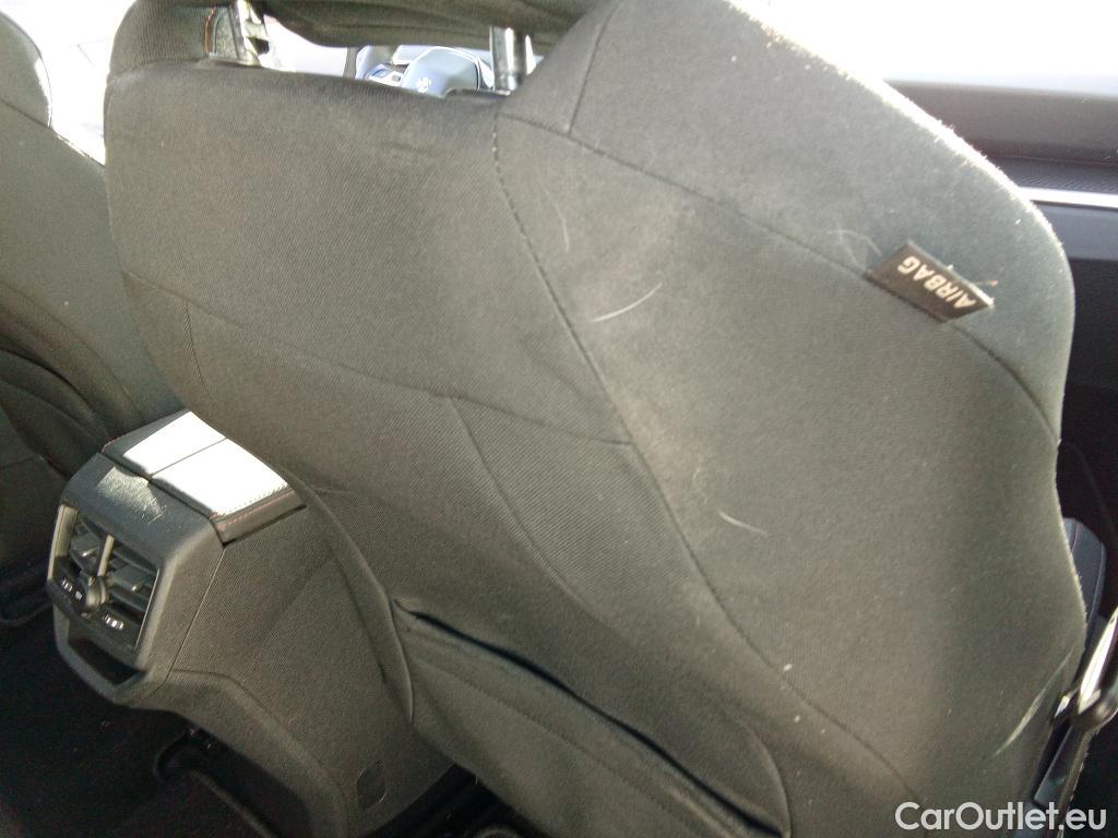  Peugeot  3008 PEUGEOT  / 2016 / 5P / todoterreno 1.2 PURETECH 96KW (130CV) ACTIVE S&S #7