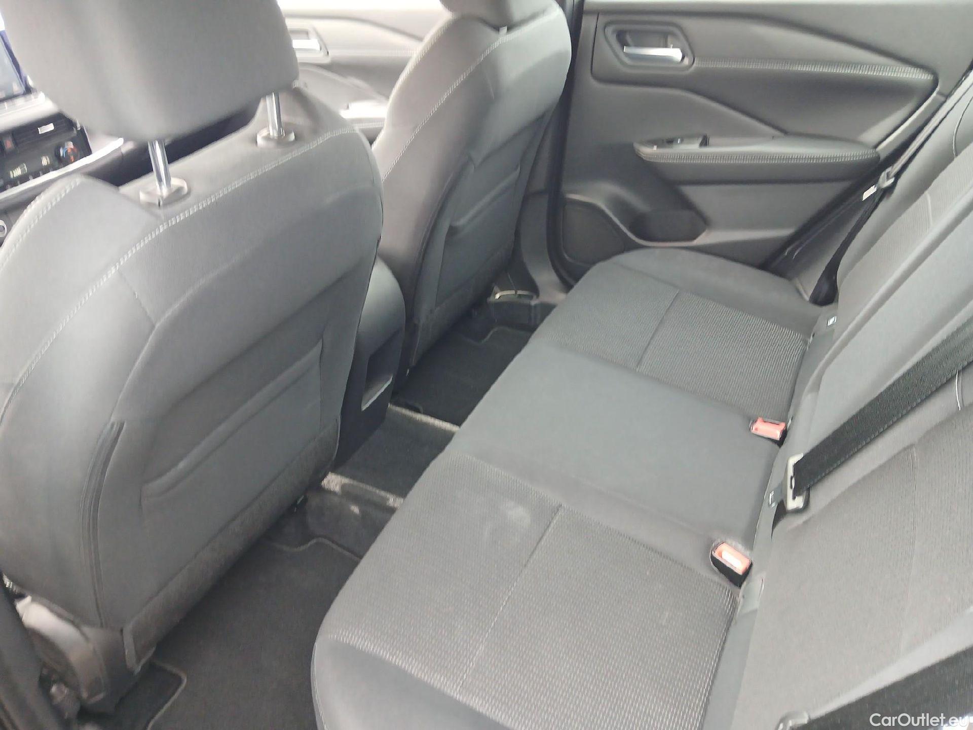  Nissan  Qashqai NISSAN  / 2021 / 5P / todoterreno DIG-T 103kW (140CV) mHEV 4x2 Acenta #3