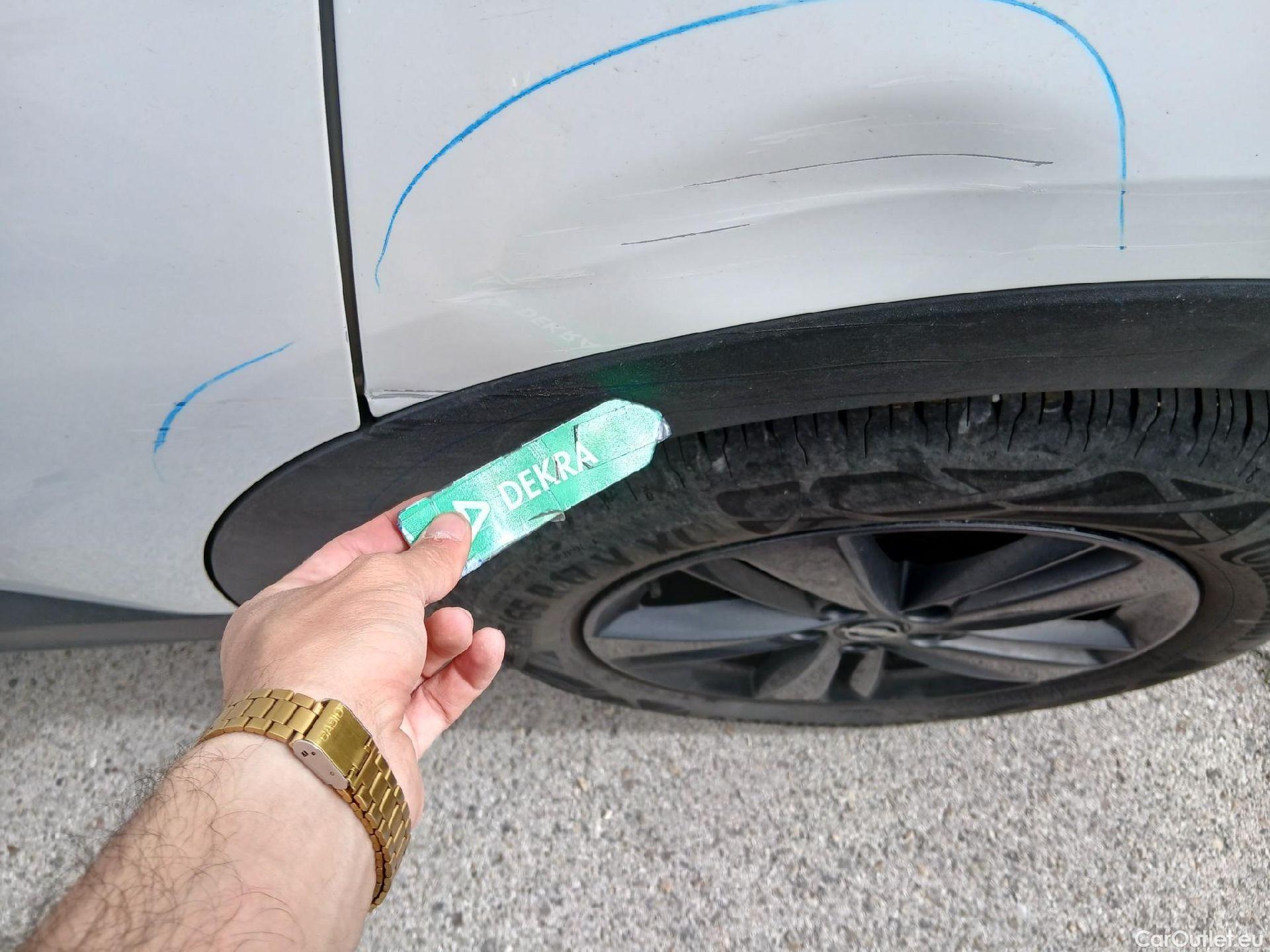  Opel   Grandland X OPEL Grandland / 2021 / 5P / todoterreno 1.5 CDTi Business Edition Auto #24