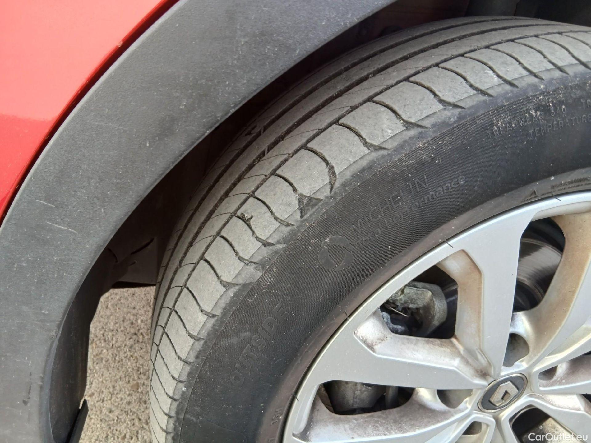  Renault  Kadjar RENAULT  / 2019 / 5P / crossover Intens Blue dCi 85kW (115CV) (CX) #4