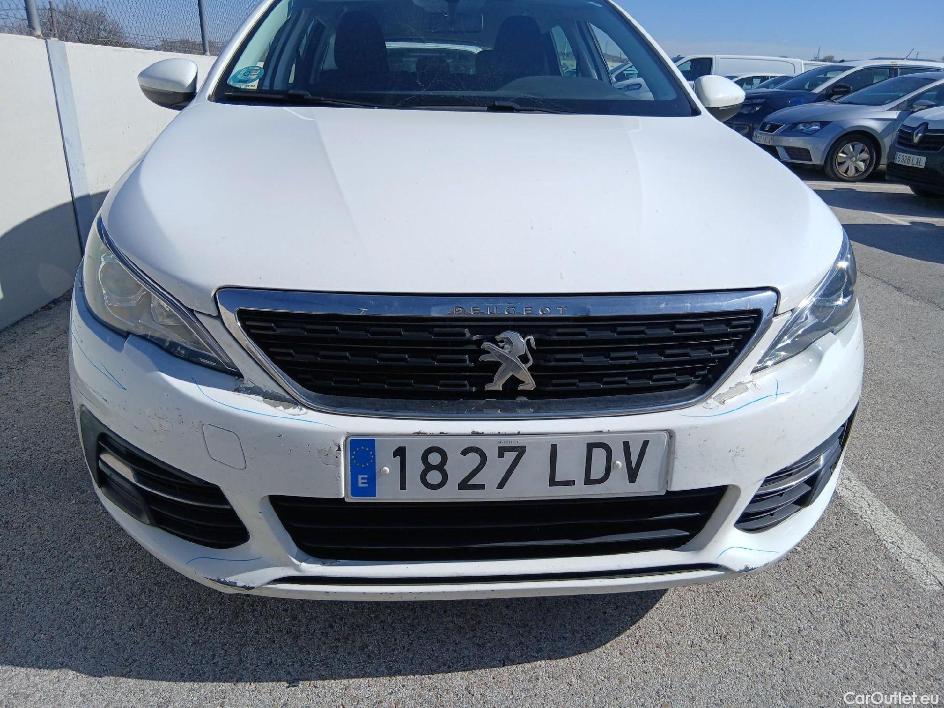  Peugeot  308 PEUGEOT  / 2017 / 5P / familiar SW Business Line BlueHDi 130 S&S 6vel MA #3