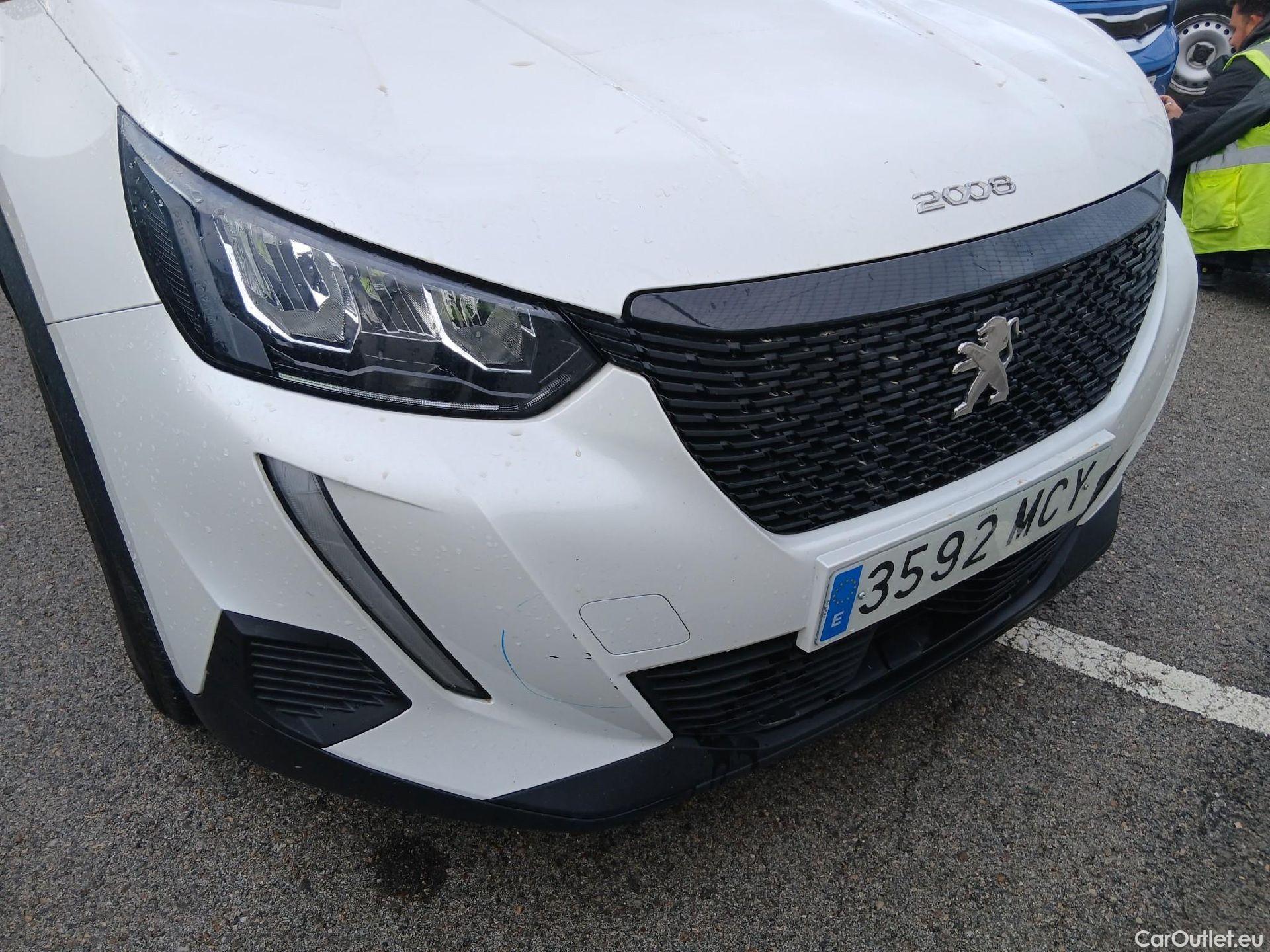  Peugeot  2008 PEUGEOT  / 2019 / 5P / todoterreno Active Pack Puretech 100 S&S BVM6 #5