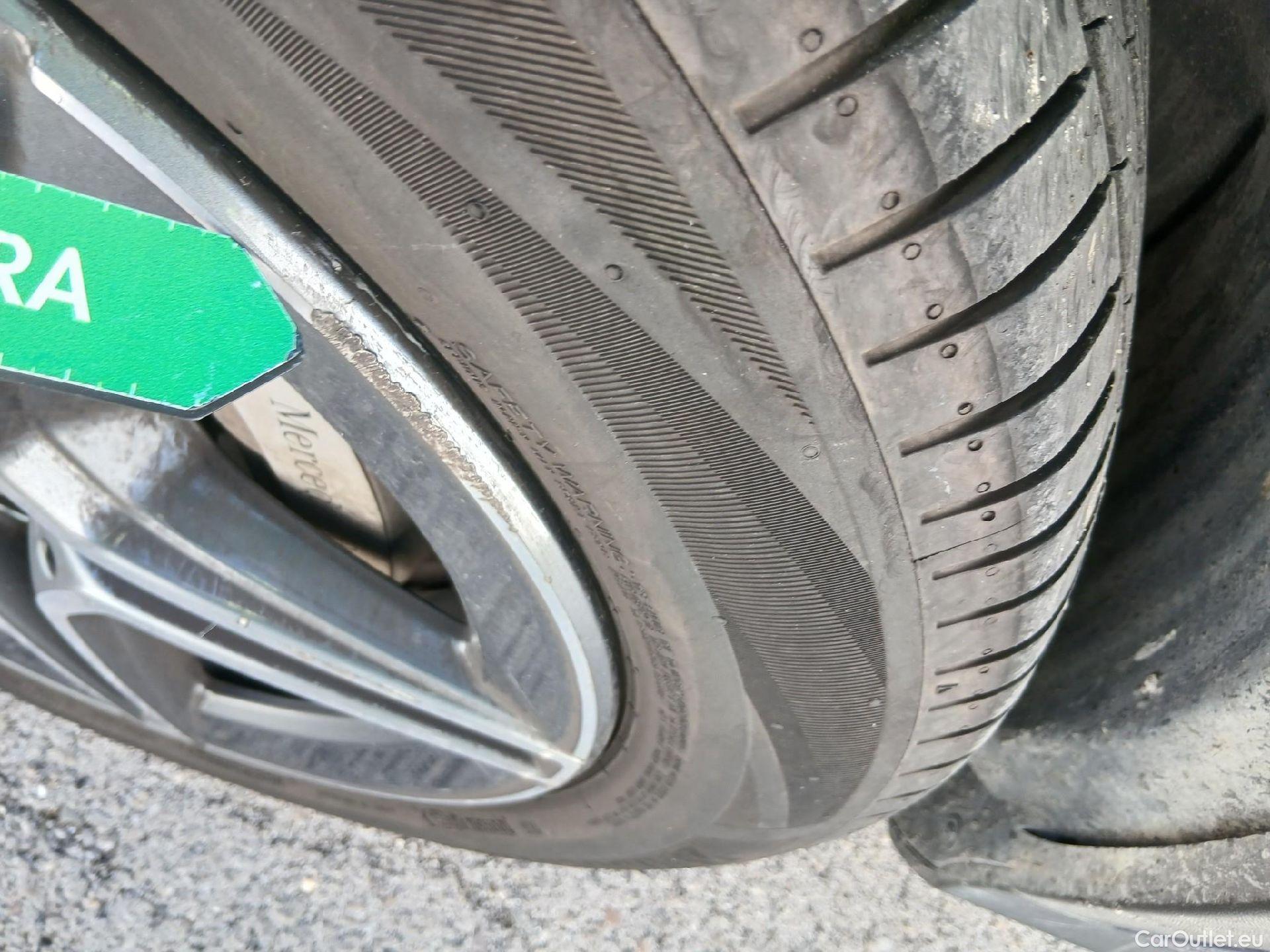  Mercedes  G-Klasee MERCEDES-BENZ GLC Coupé / 2019 / 5P / coupé GLC 220 d 4MATIC #1