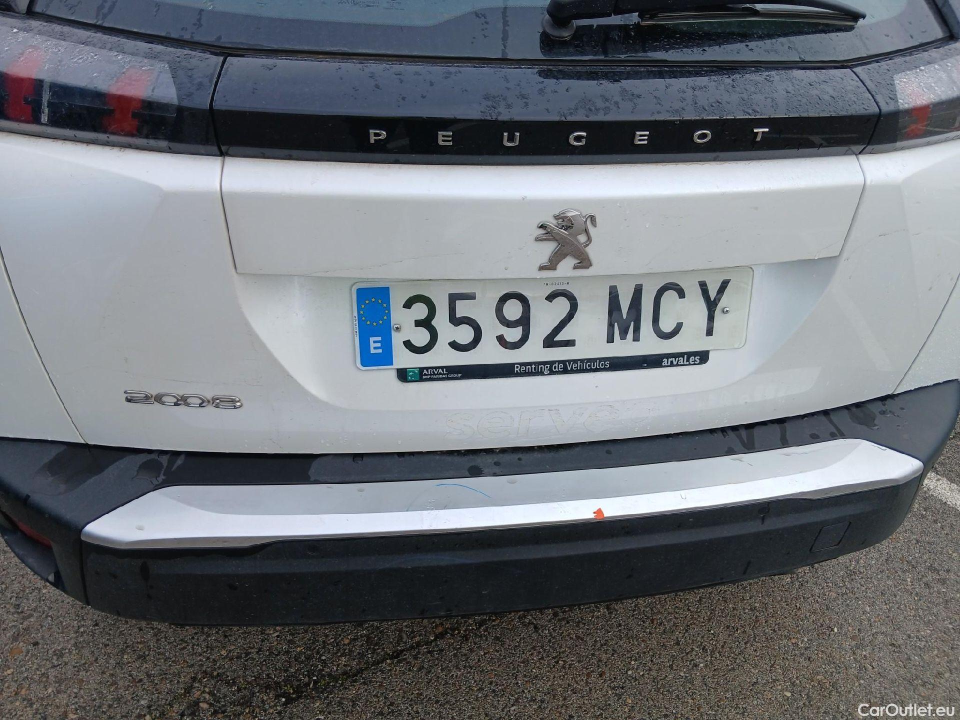  Peugeot  2008 PEUGEOT  / 2019 / 5P / todoterreno Active Pack Puretech 100 S&S BVM6 #13