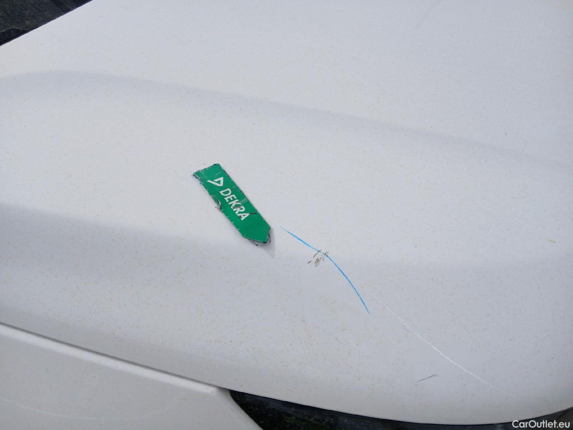  Opel   Grandland X OPEL Grandland / 2021 / 5P / todoterreno 1.5 CDTi Business Edition Auto #10