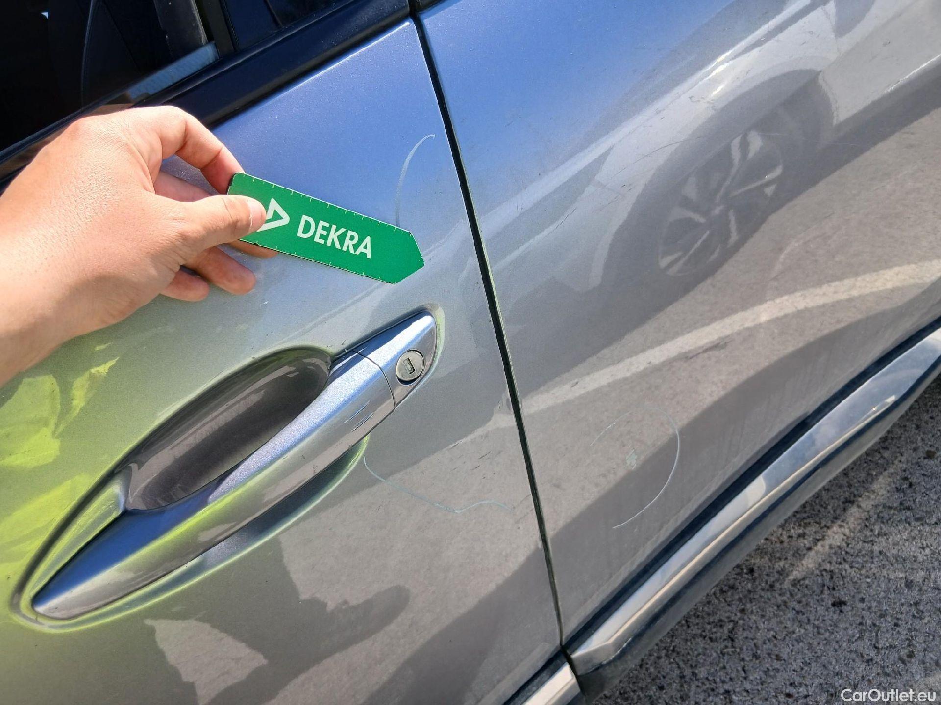  Peugeot  5008 PEUGEOT  / 2020 / 5P / todoterreno 1.5 BlueHDi 96kW S&S Allure Pack EAT8 #14