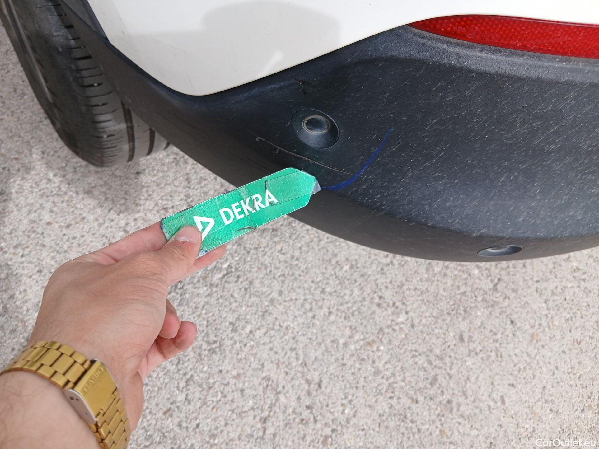  Opel   Grandland X OPEL Grandland / 2021 / 5P / todoterreno 1.5 CDTi Business Edition Auto #26