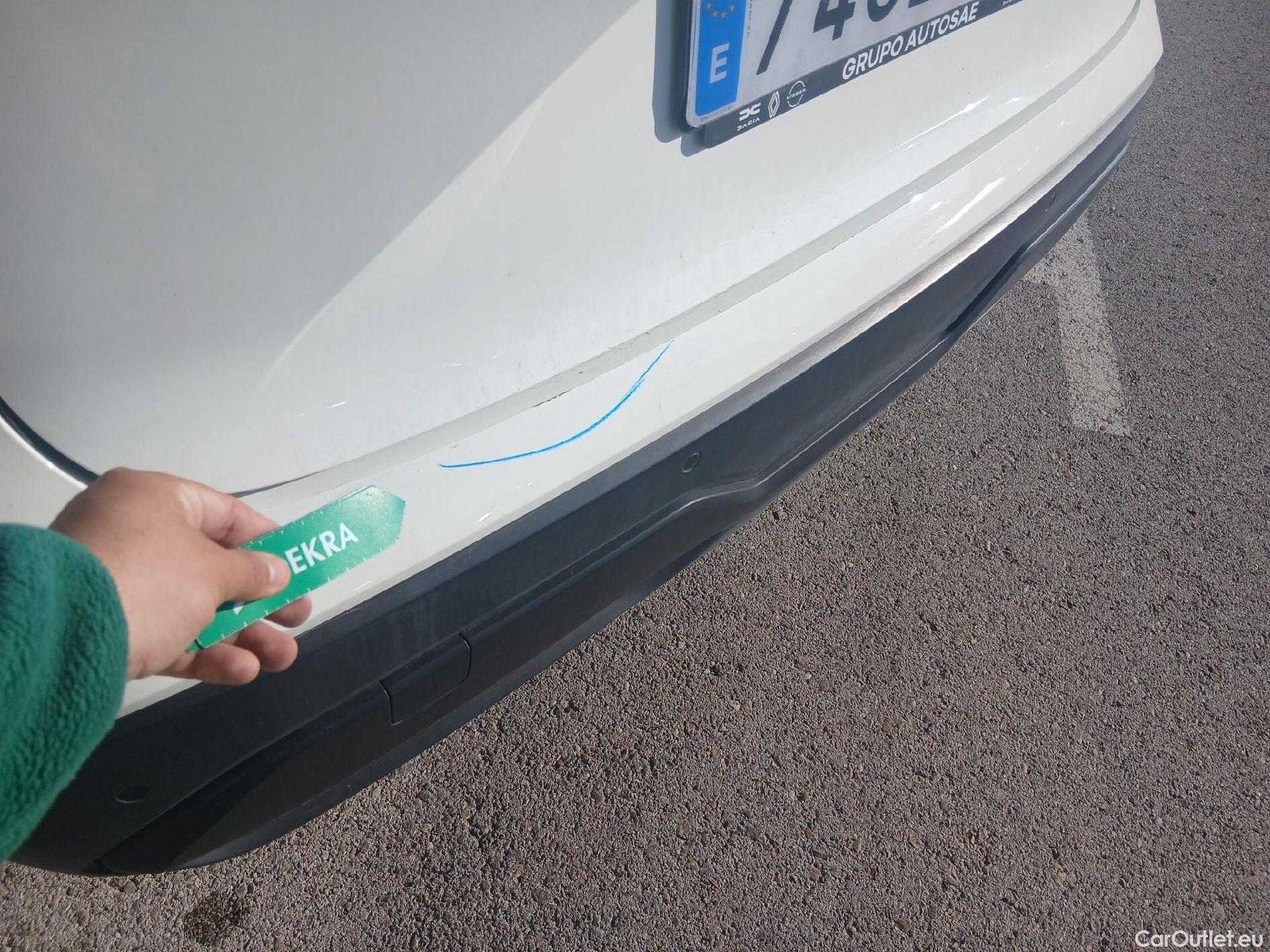  Nissan  Qashqai NISSAN  / 2021 / 5P / todoterreno DIG-T 103kW (140CV) mHEV 4x2 Acenta #12