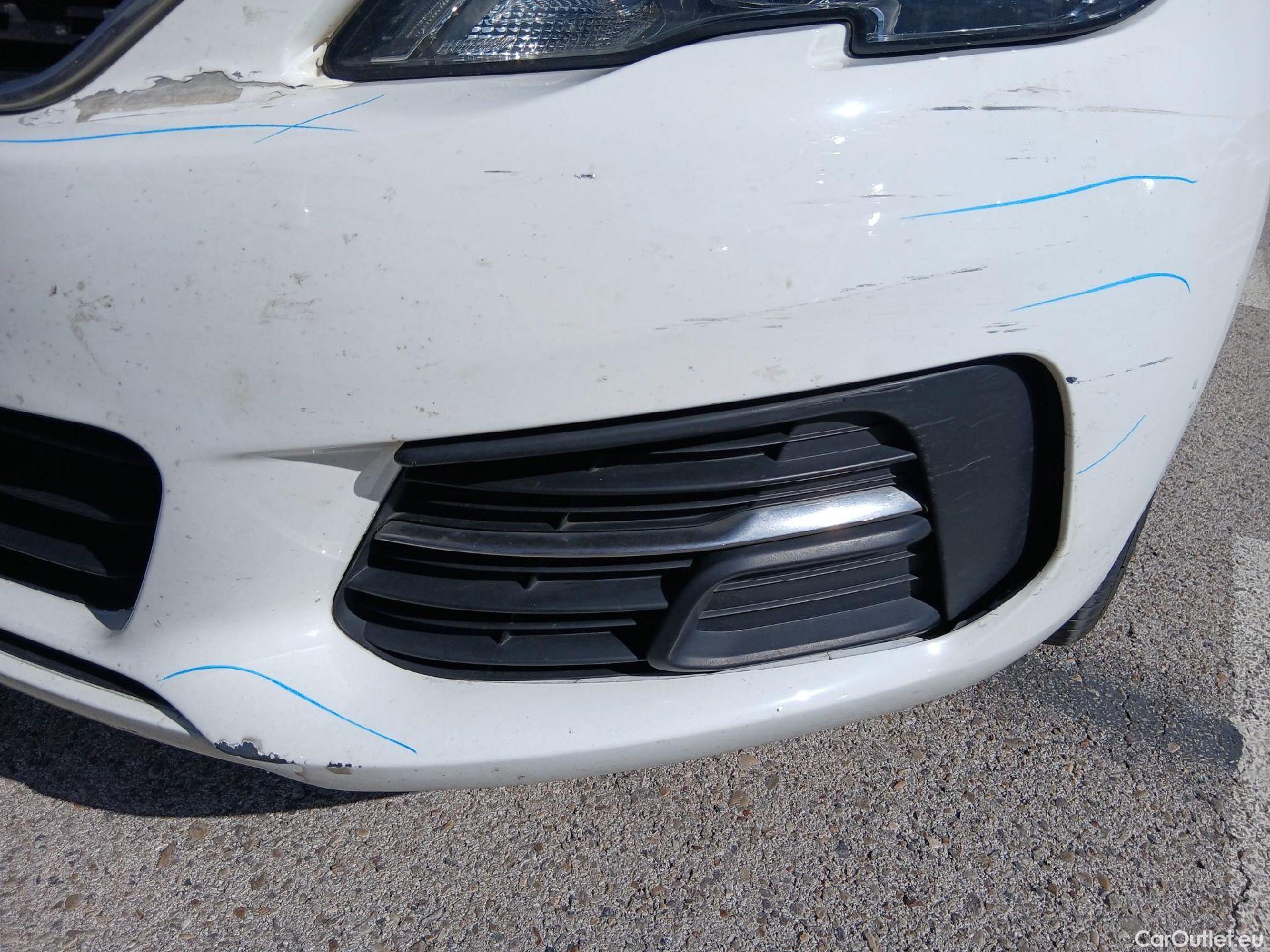  Peugeot  308 PEUGEOT  / 2017 / 5P / familiar SW Business Line BlueHDi 130 S&S 6vel MA #11