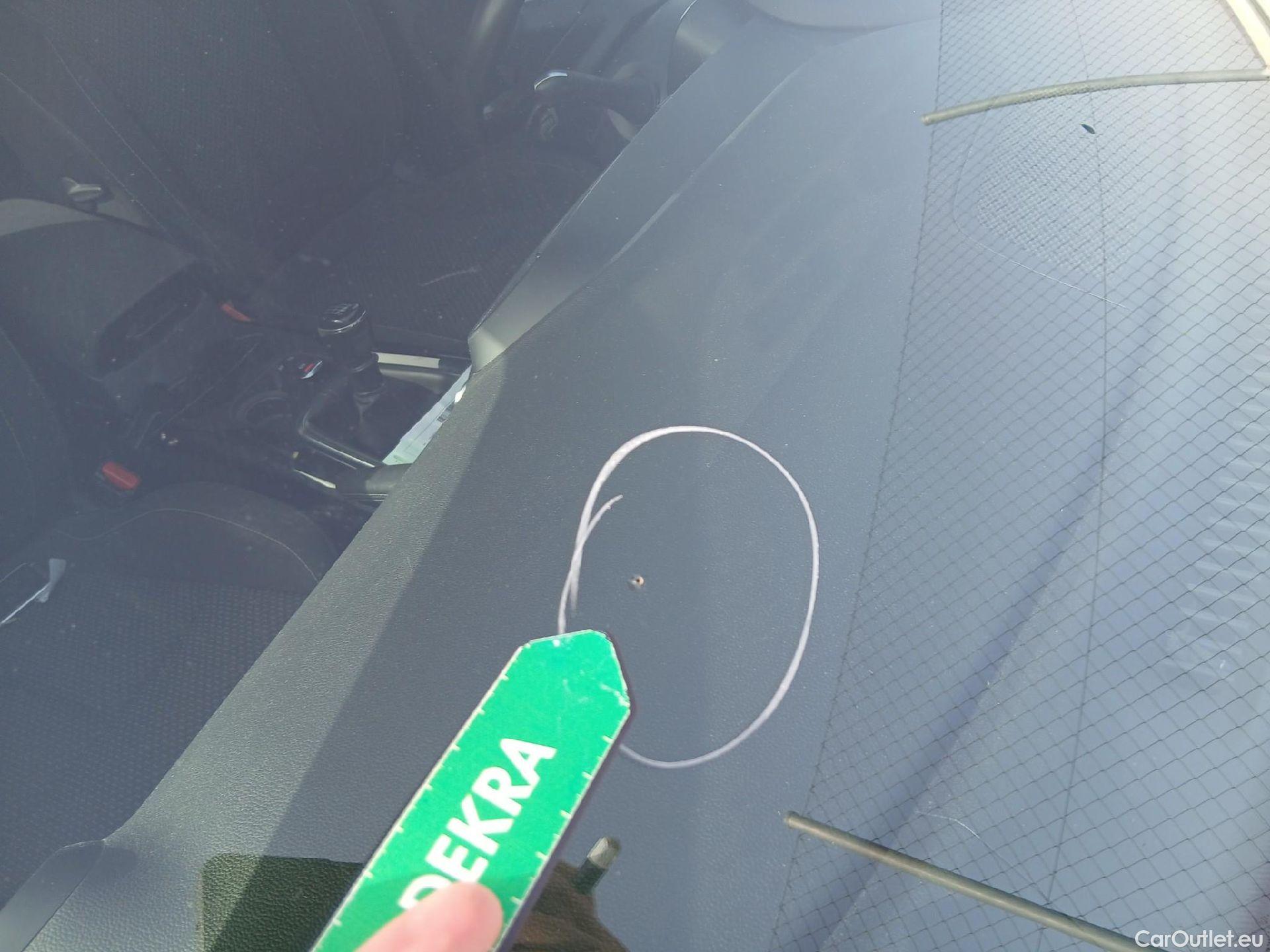  Renault  Kadjar RENAULT  / 2019 / 5P / crossover Intens Blue dCi 85kW (115CV) (CX) #11