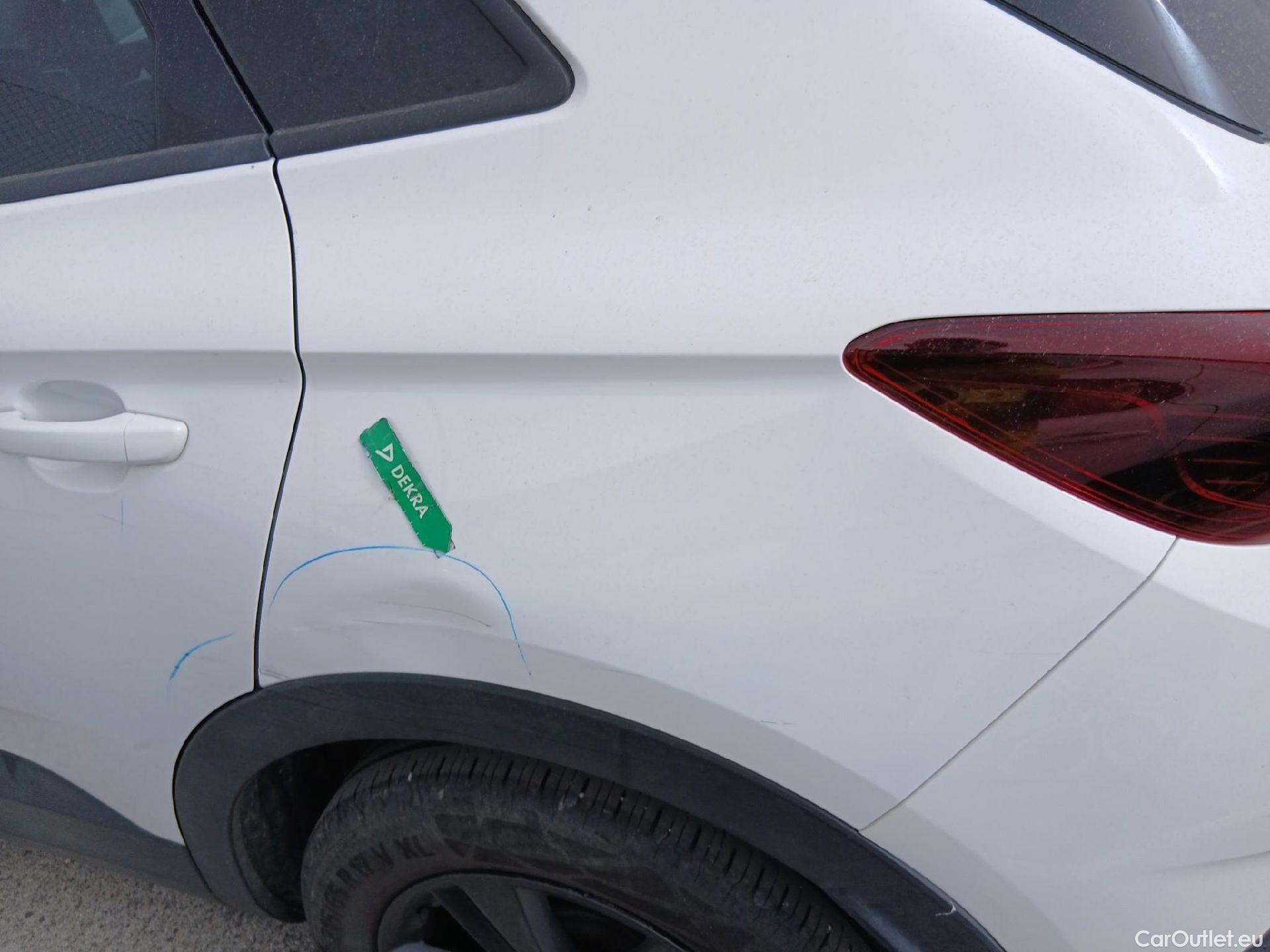  Opel   Grandland X OPEL Grandland / 2021 / 5P / todoterreno 1.5 CDTi Business Edition Auto #21