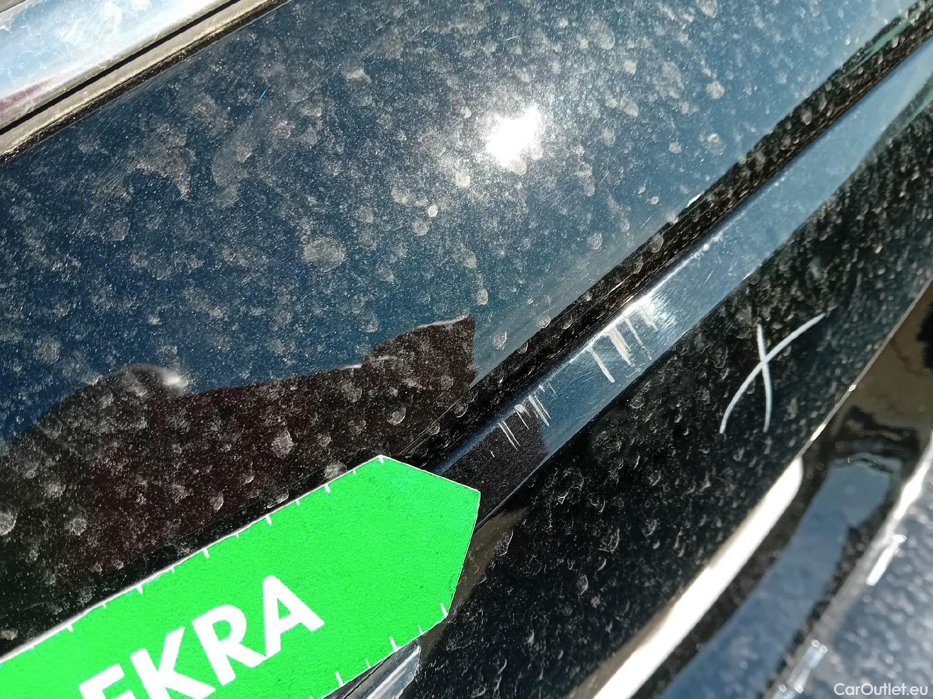  Mini  Countryman MINI  / 2016 / 5P / berlina con portón One #9