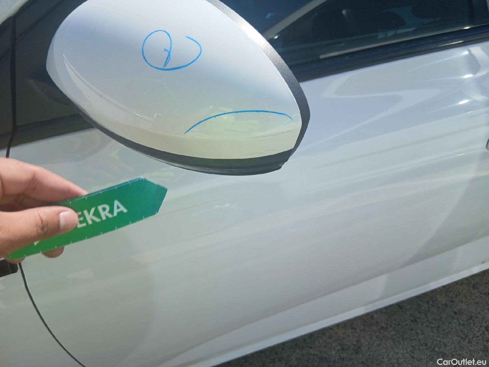  Renault  Megane RENAULT Mégane / 2020 / 5P / berlina con portón Intens Blue dCi 85 kW (115CV) #18