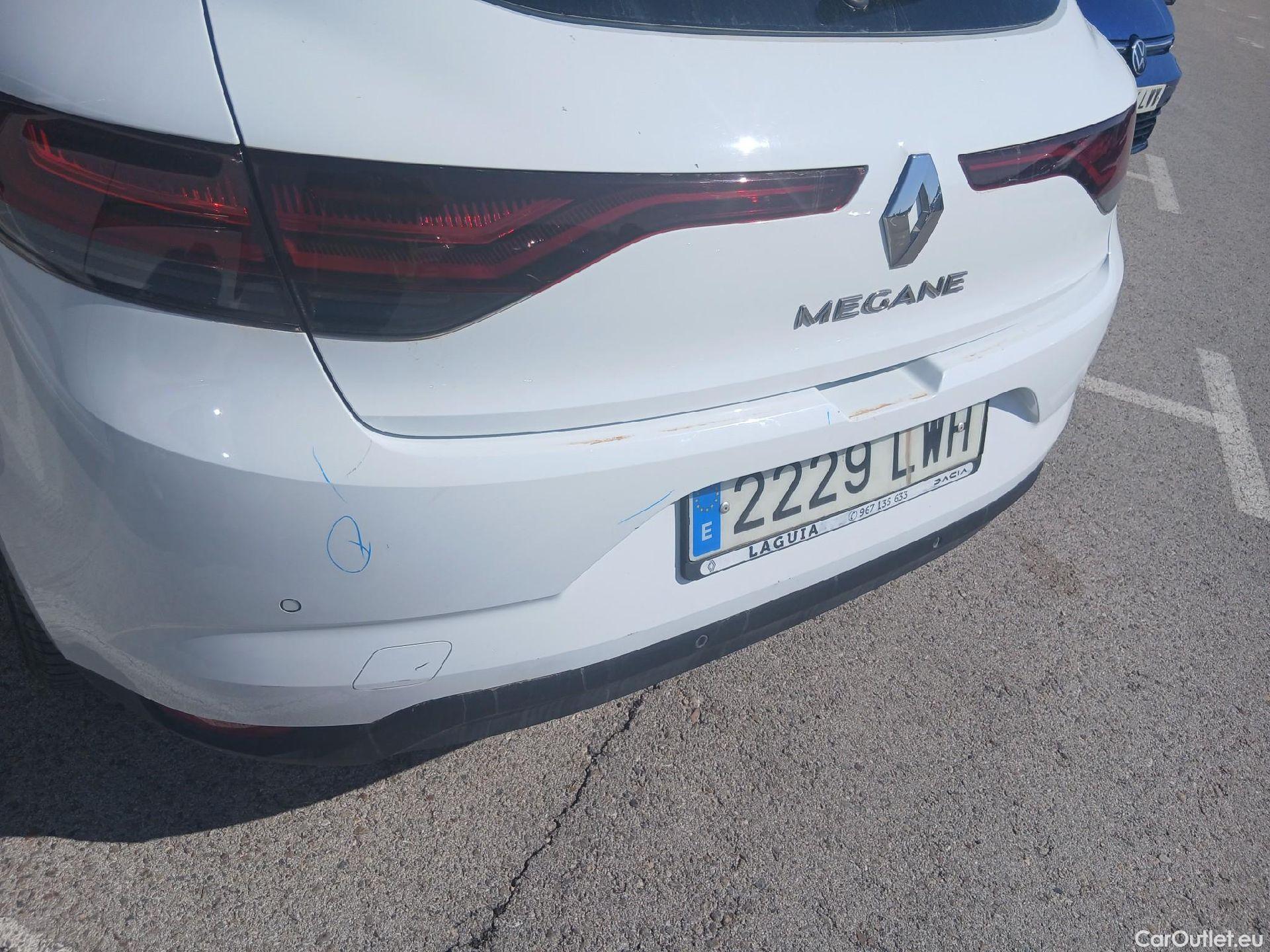  Renault  Megane RENAULT Mégane / 2020 / 5P / berlina con portón Intens Blue dCi 85 kW (115CV) #28