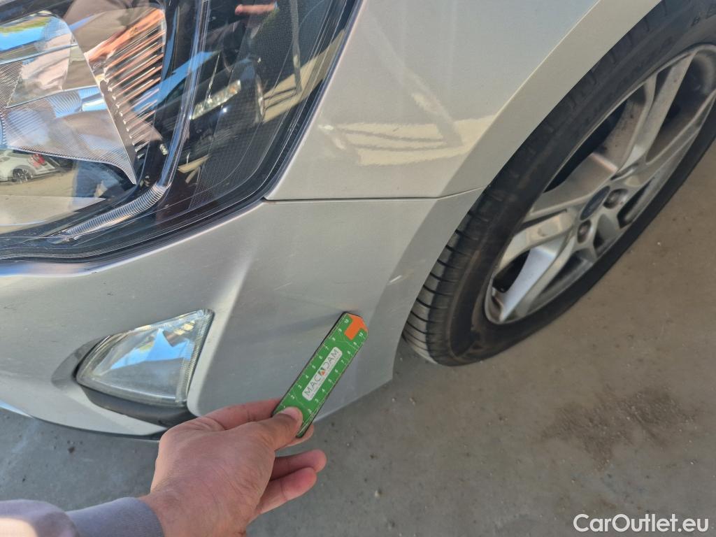  Ford  Focus FORD  / 2018 / 5P / familiar 1.5 Ecoblue 88kW Trend+ SB #23