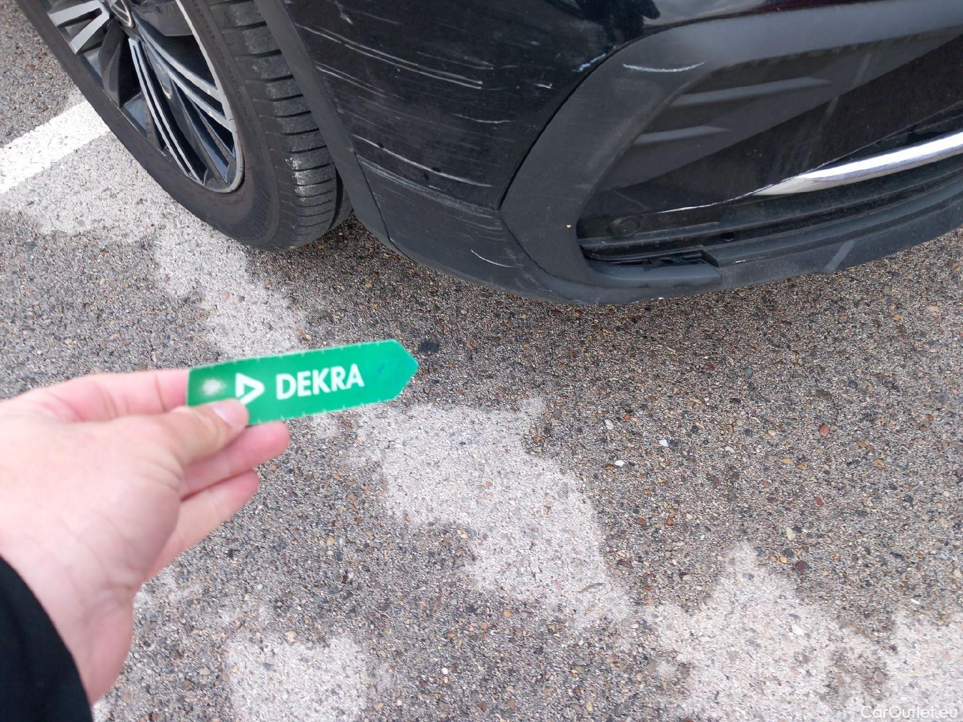  Volkswagen  Tiguan VOLKSWAGEN  / 2020 / 5P / todoterreno Life 2.0 TDI 110kW (150CV) DSG (AC2) #17