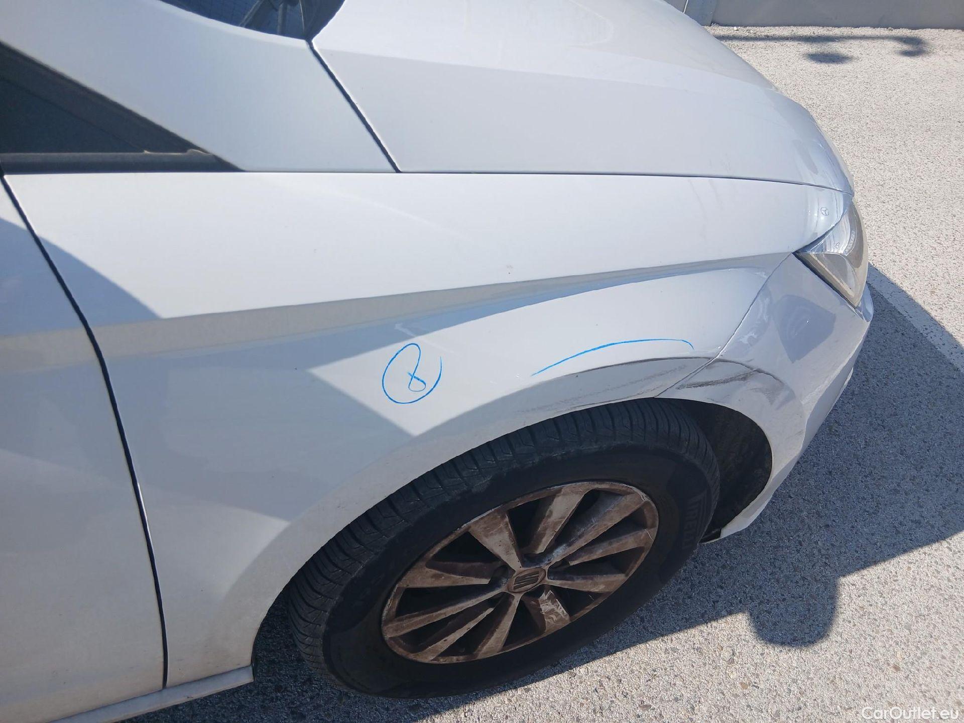  Seat  Ibiza SEAT  / 2017 / 5P / berlina con portón 1.0 TSI 81kW (110CV) Style Plus (AC) #46