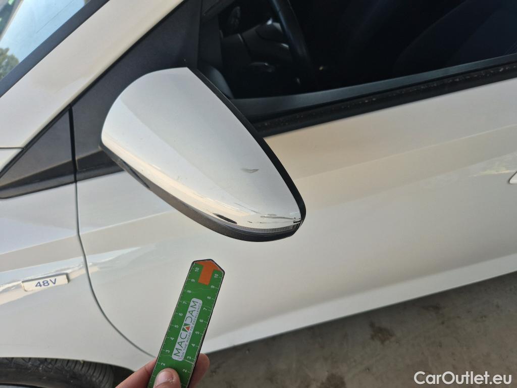  Hyundai  i20 HYUNDAI  / 2020 / 5P / berlina con portón 1.0 TGDI 74kW (100CV) 48V Essence #41