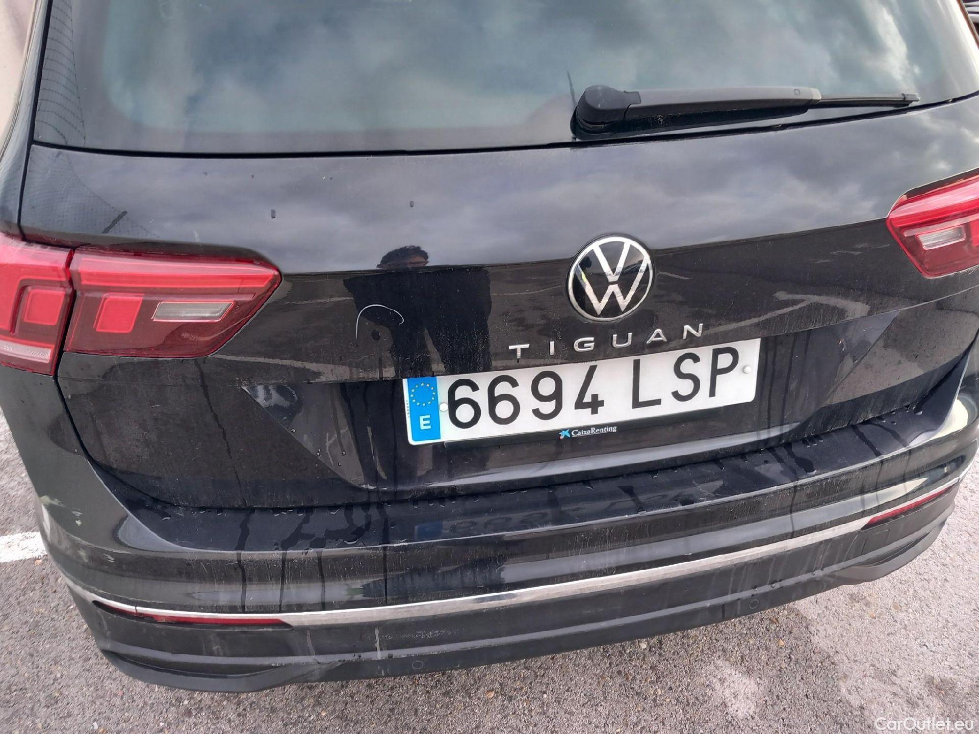  Volkswagen  Tiguan VOLKSWAGEN  / 2020 / 5P / todoterreno Life 2.0 TDI 110kW (150CV) DSG (AC2) #26