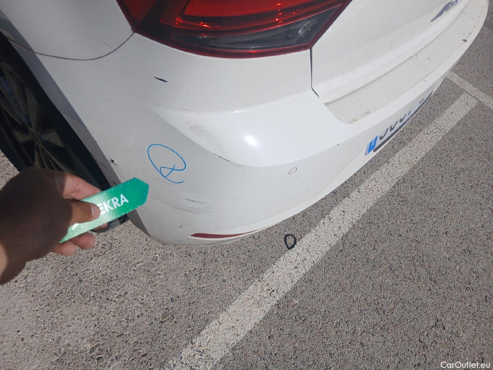  Seat  Ibiza SEAT  / 2017 / 5P / berlina con portón 1.0 TSI 81kW (110CV) Style Plus (AC) #30